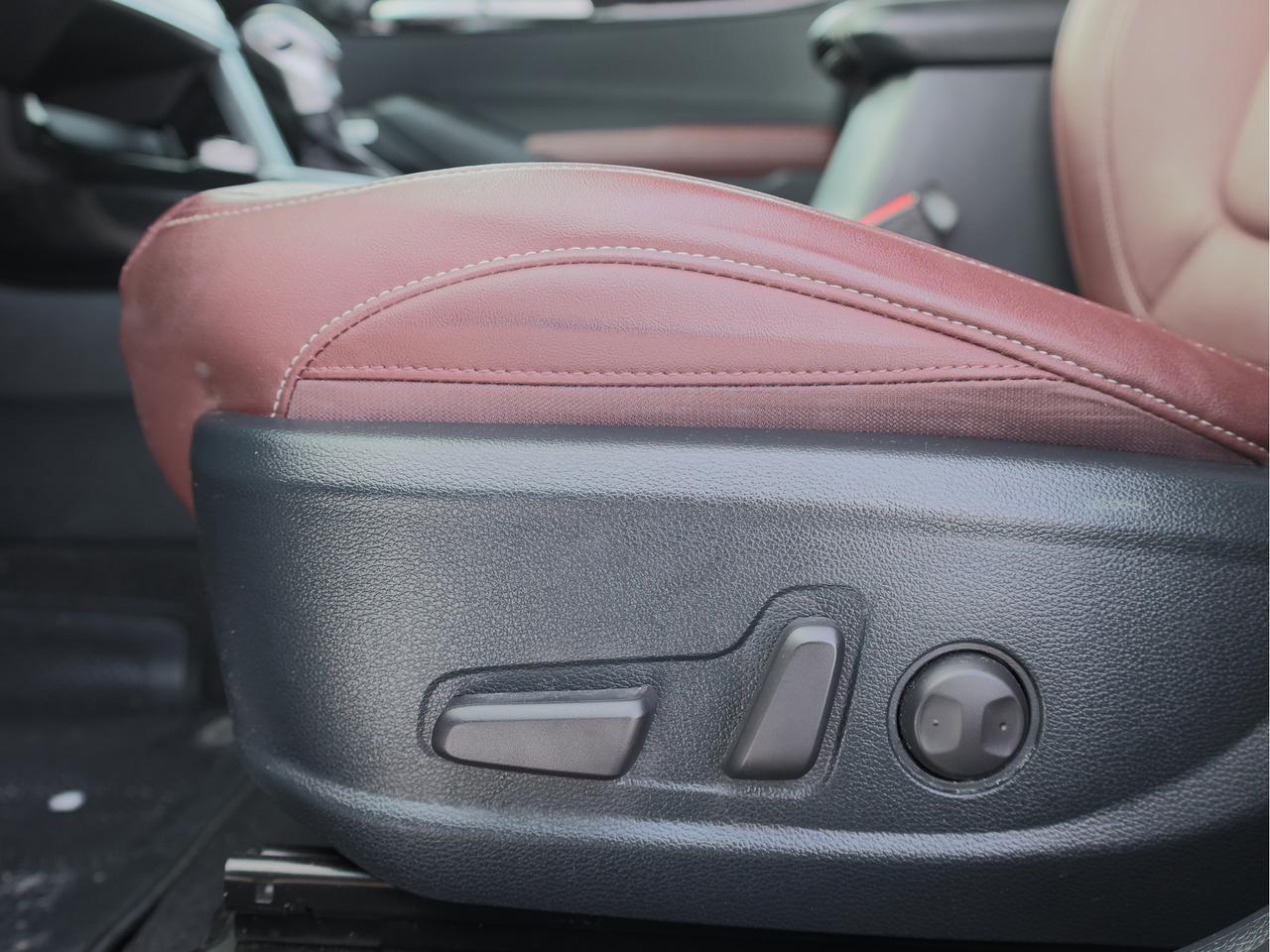 2023 Kia Seltos SX AWD   HUD   Burgundy Leather   Cooled Seat Photo