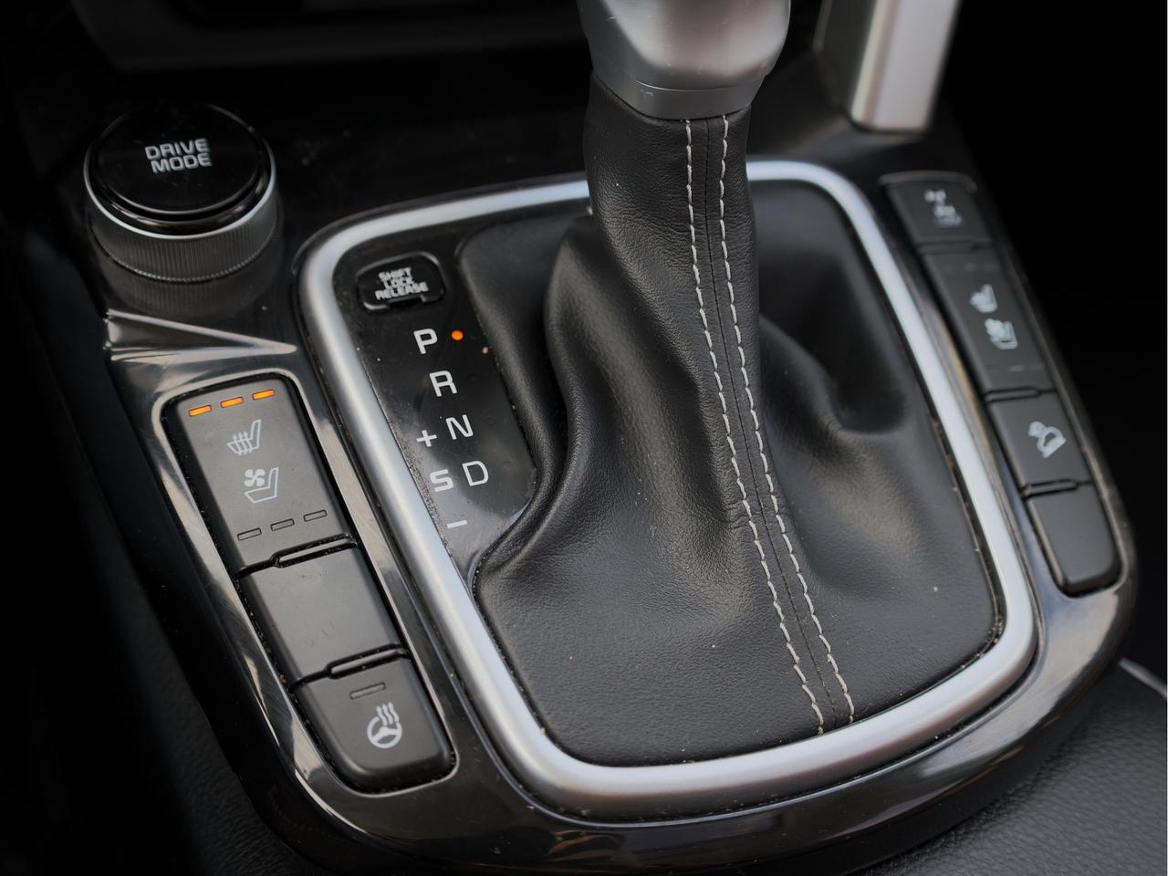 2023 Kia Seltos SX AWD   HUD   Burgundy Leather   Cooled Seat Photo