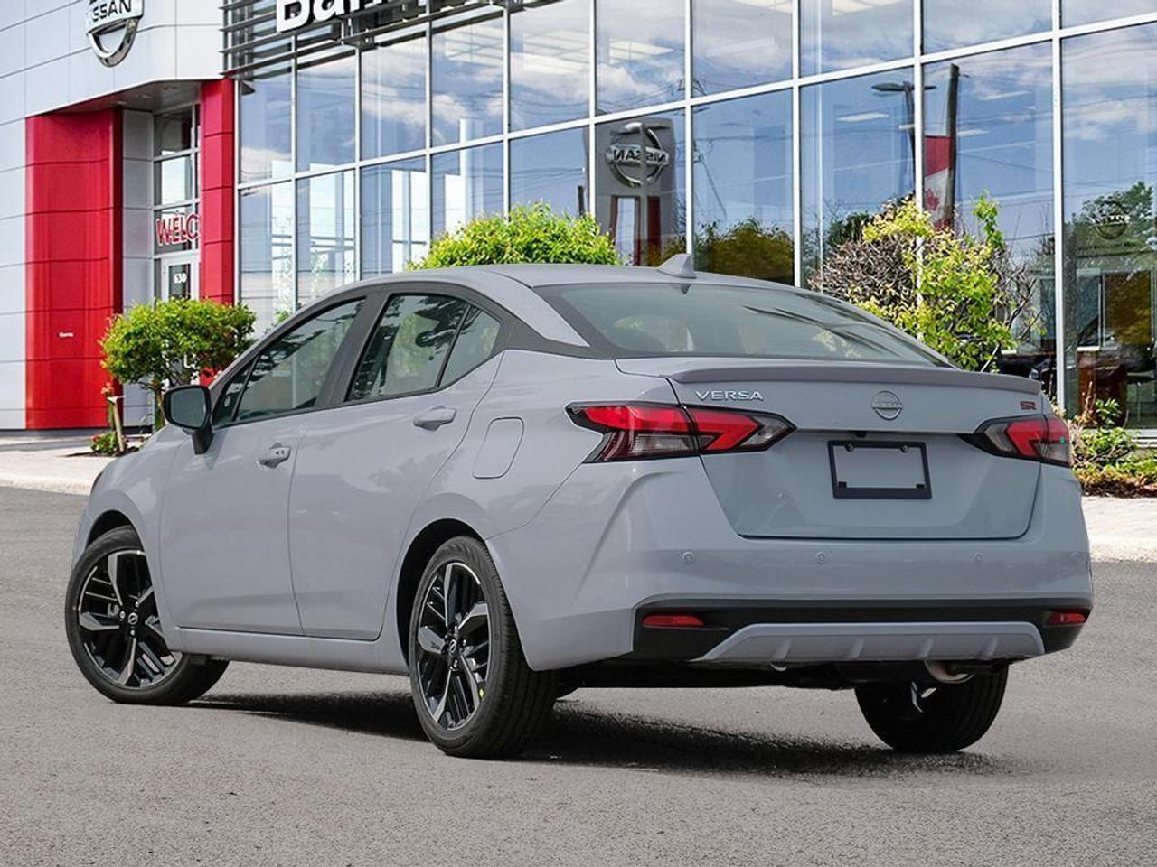 2025 Nissan Versa SR 4DR SEDAN Photo