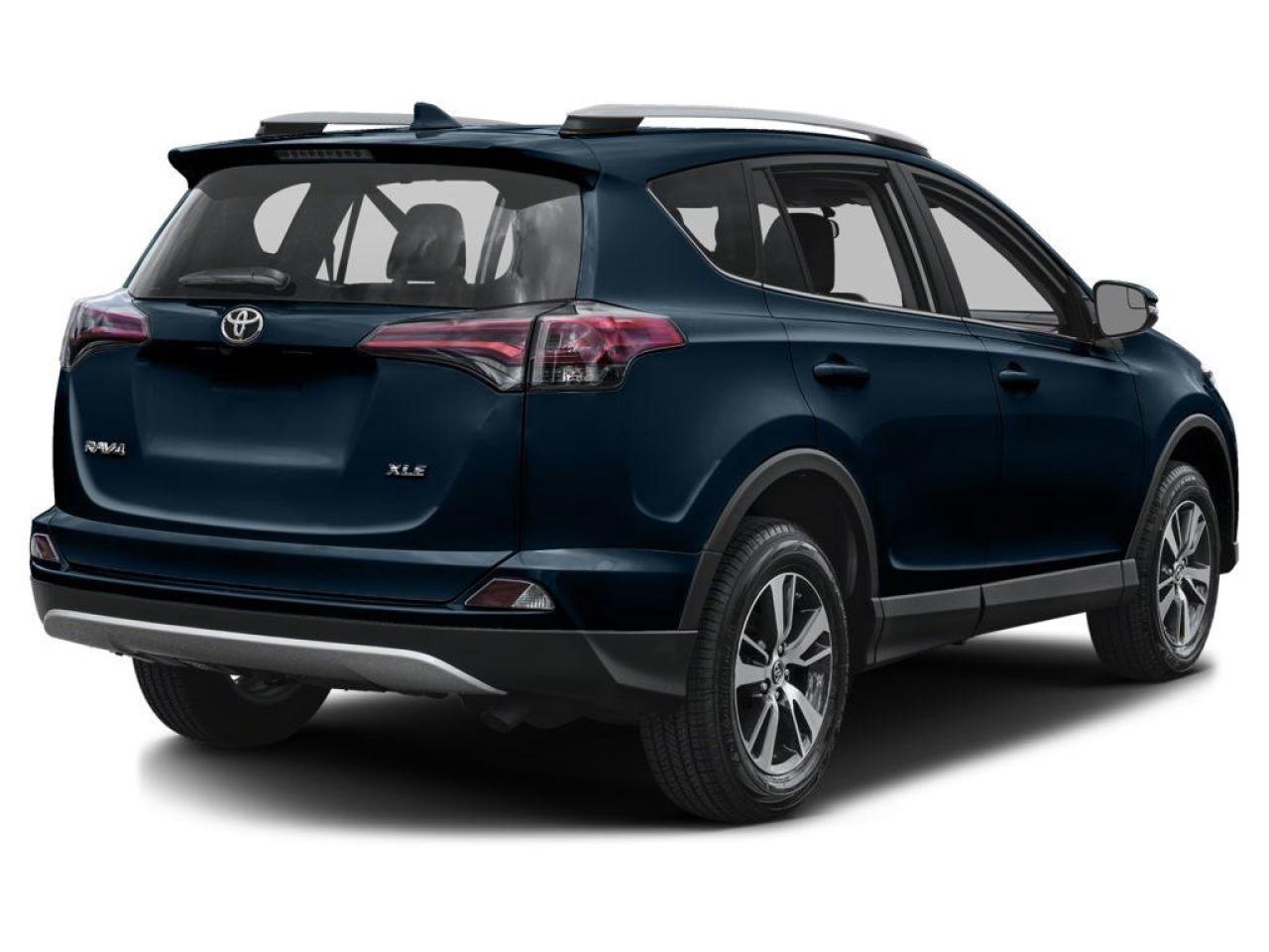 2017 Toyota RAV4 XLE 4dr All-wheel Drive Photo2