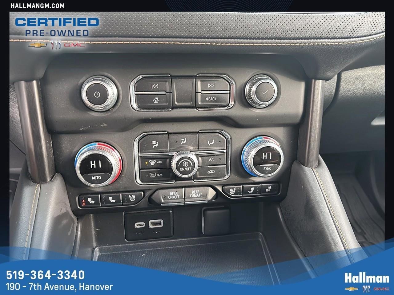2023 GMC Yukon AT4 4X4 Photo