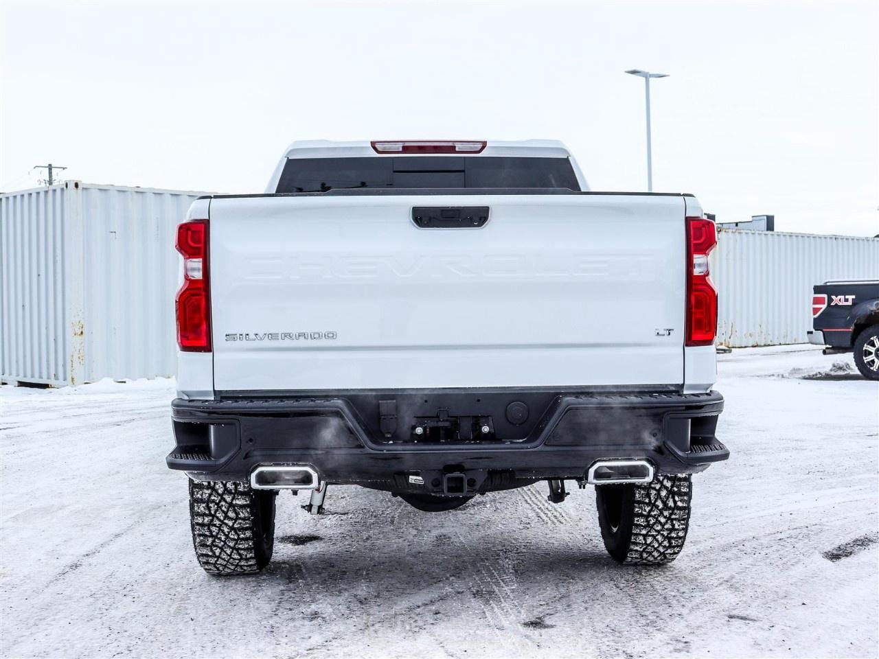 2026 Chevrolet Silverado 1500 Crew Cab Short Box 4-Wheel Drive LT Trail Boss Photo3