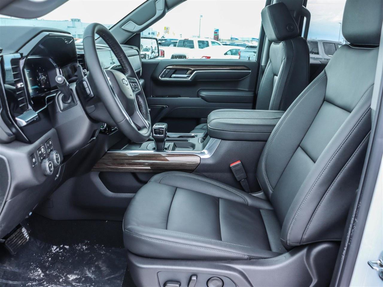 2026 Chevrolet Silverado 1500 Crew Cab Short Box 4-Wheel Drive LT Trail Boss Photo