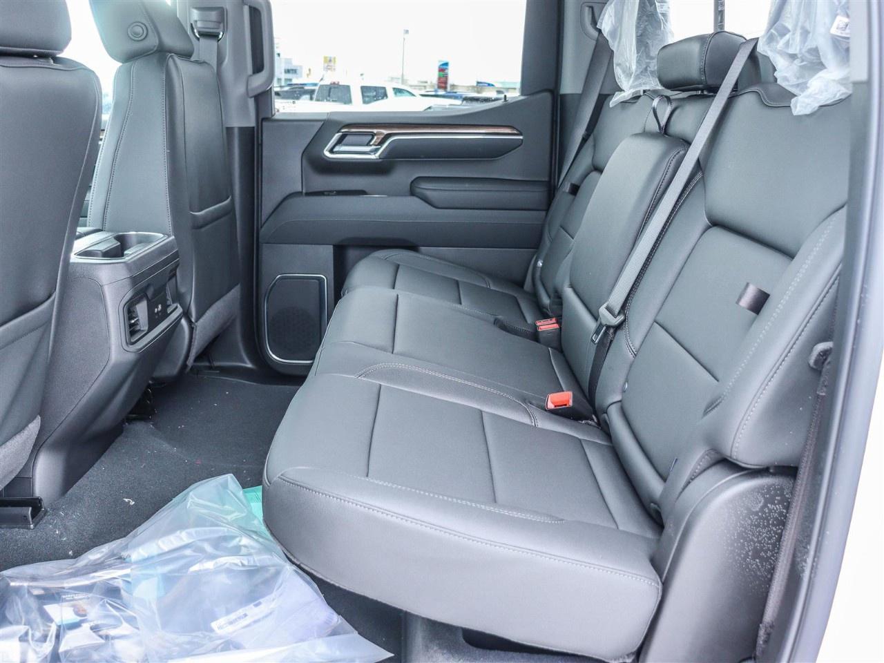 2026 Chevrolet Silverado 1500 Crew Cab Short Box 4-Wheel Drive LT Trail Boss Photo