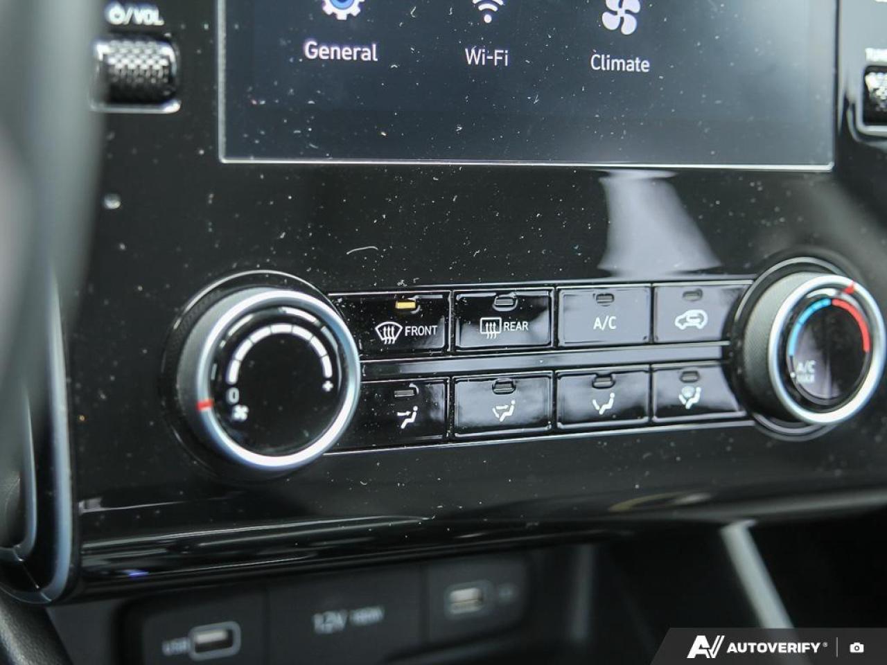 2022 Hyundai Tucson Essential 4dr Front-Wheel Drive Photo