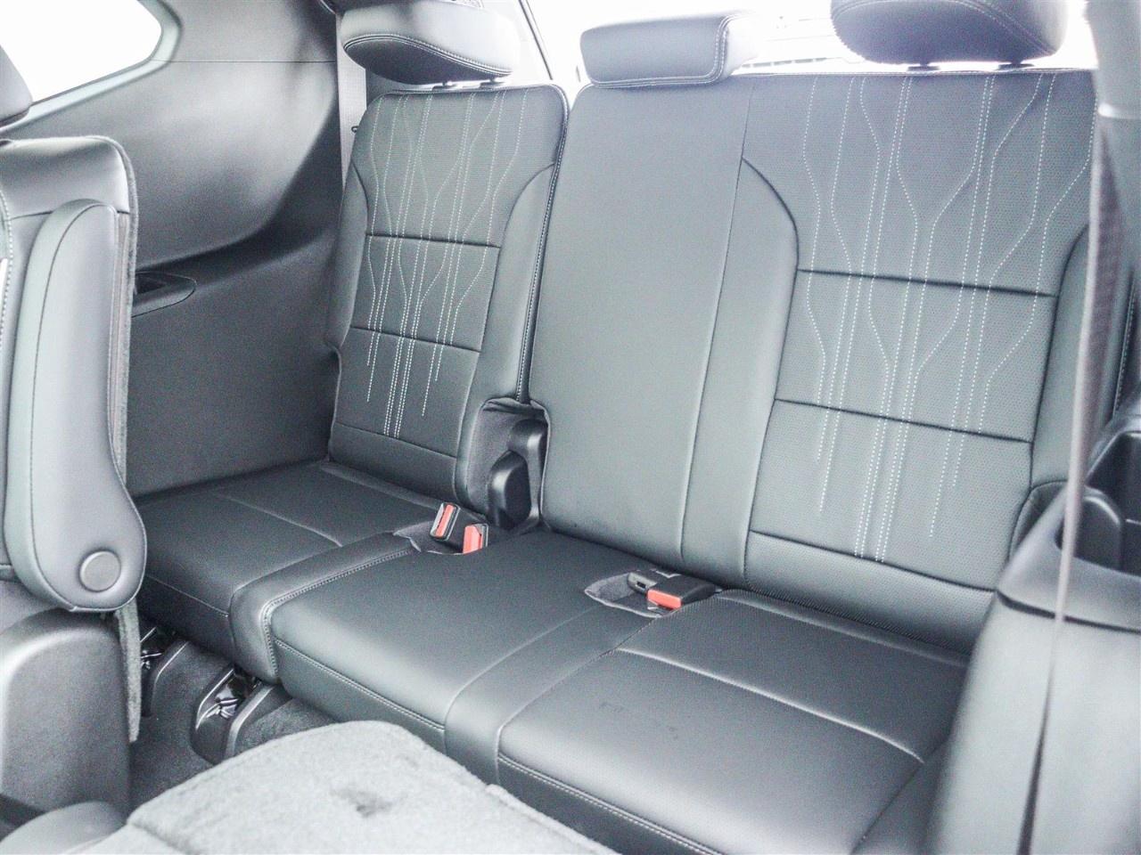 2026 Buick Enclave AWD 4dr Avenir Photo