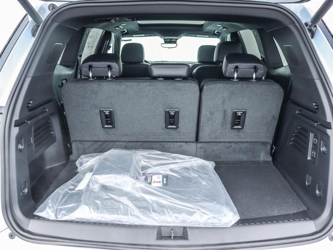 2026 Buick Enclave AWD 4dr Avenir Photo