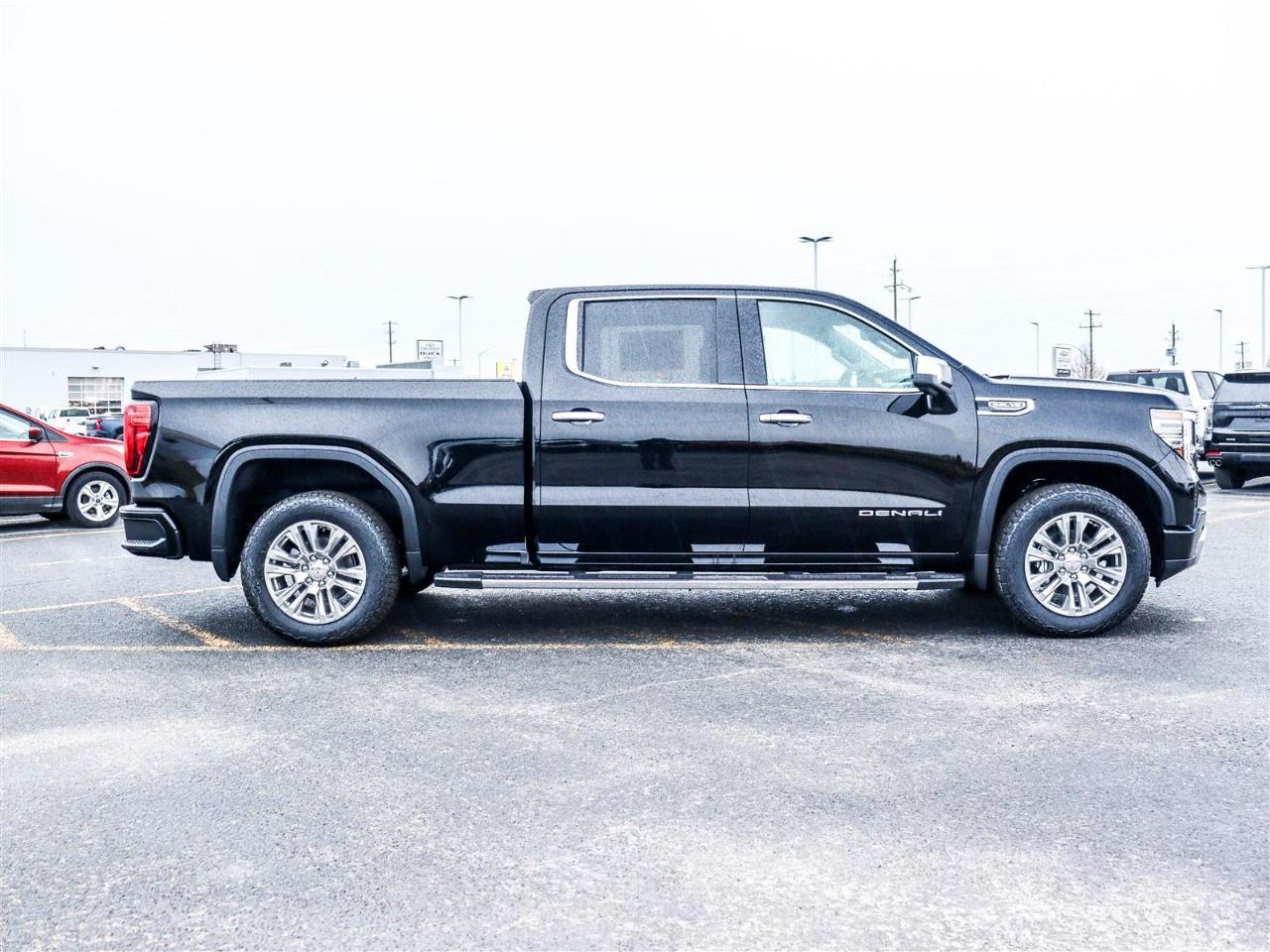 2026 GMC Sierra 1500 Crew Cab Standard Box 4-Wheel Drive Denali Photo4