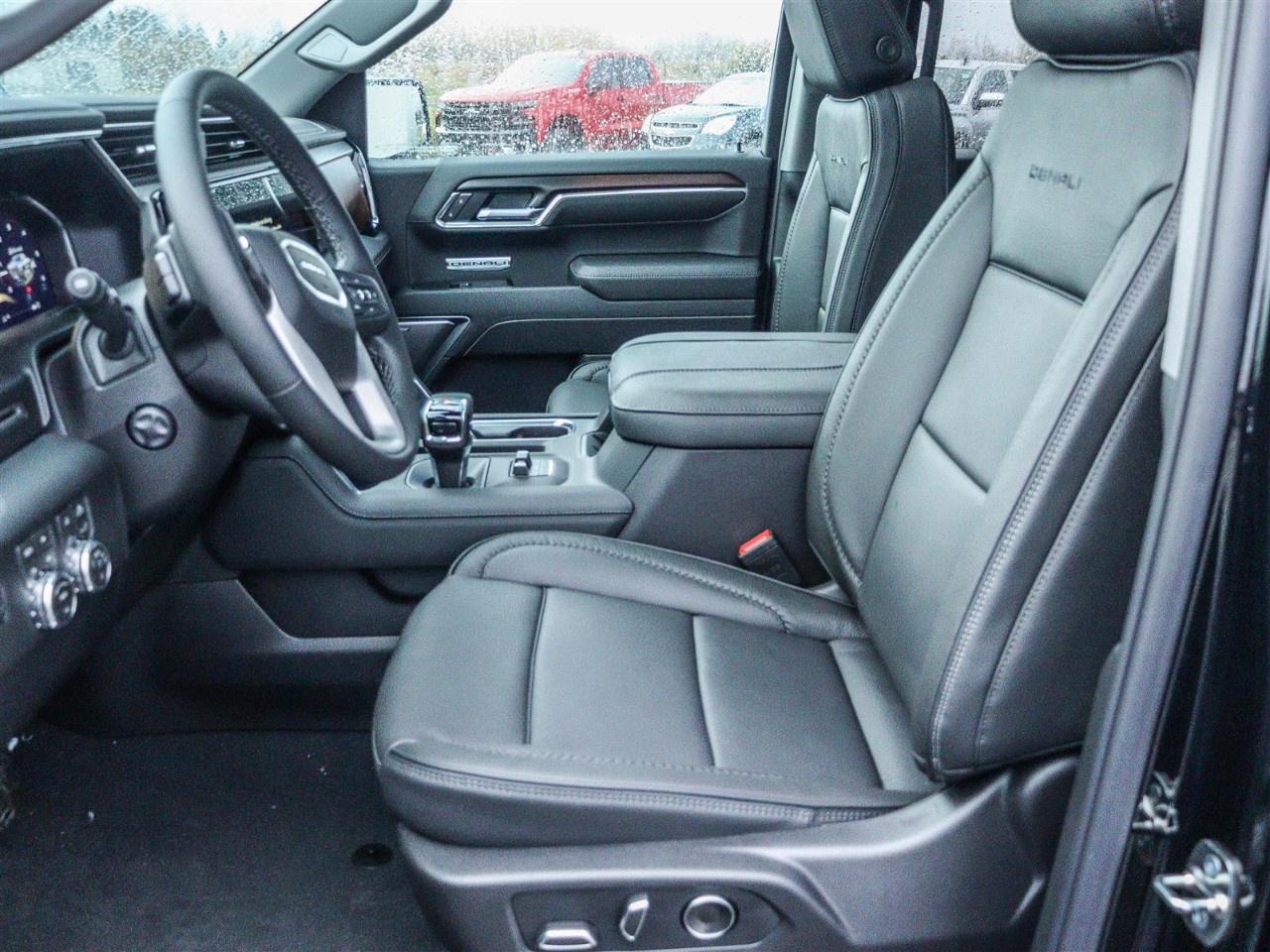 2026 GMC Sierra 1500 Crew Cab Standard Box 4-Wheel Drive Denali Photo