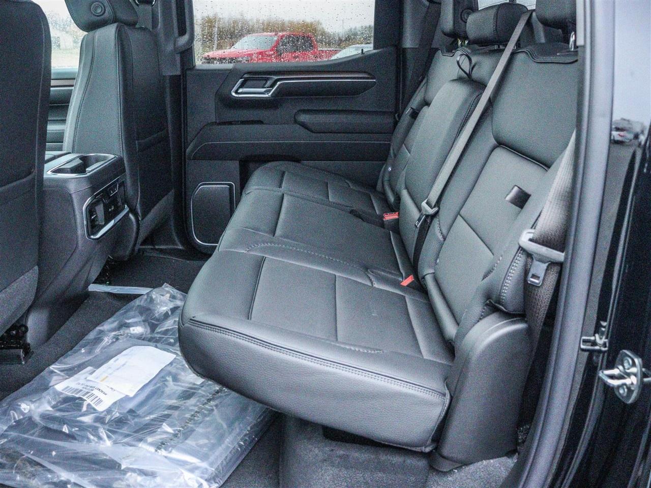 2026 GMC Sierra 1500 Crew Cab Standard Box 4-Wheel Drive Denali Photo