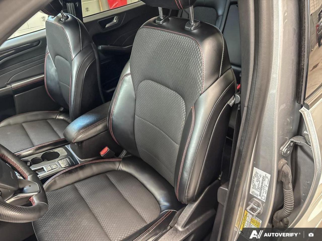 2023 Ford Escape ST-Line 4dr All-Wheel Drive Photo