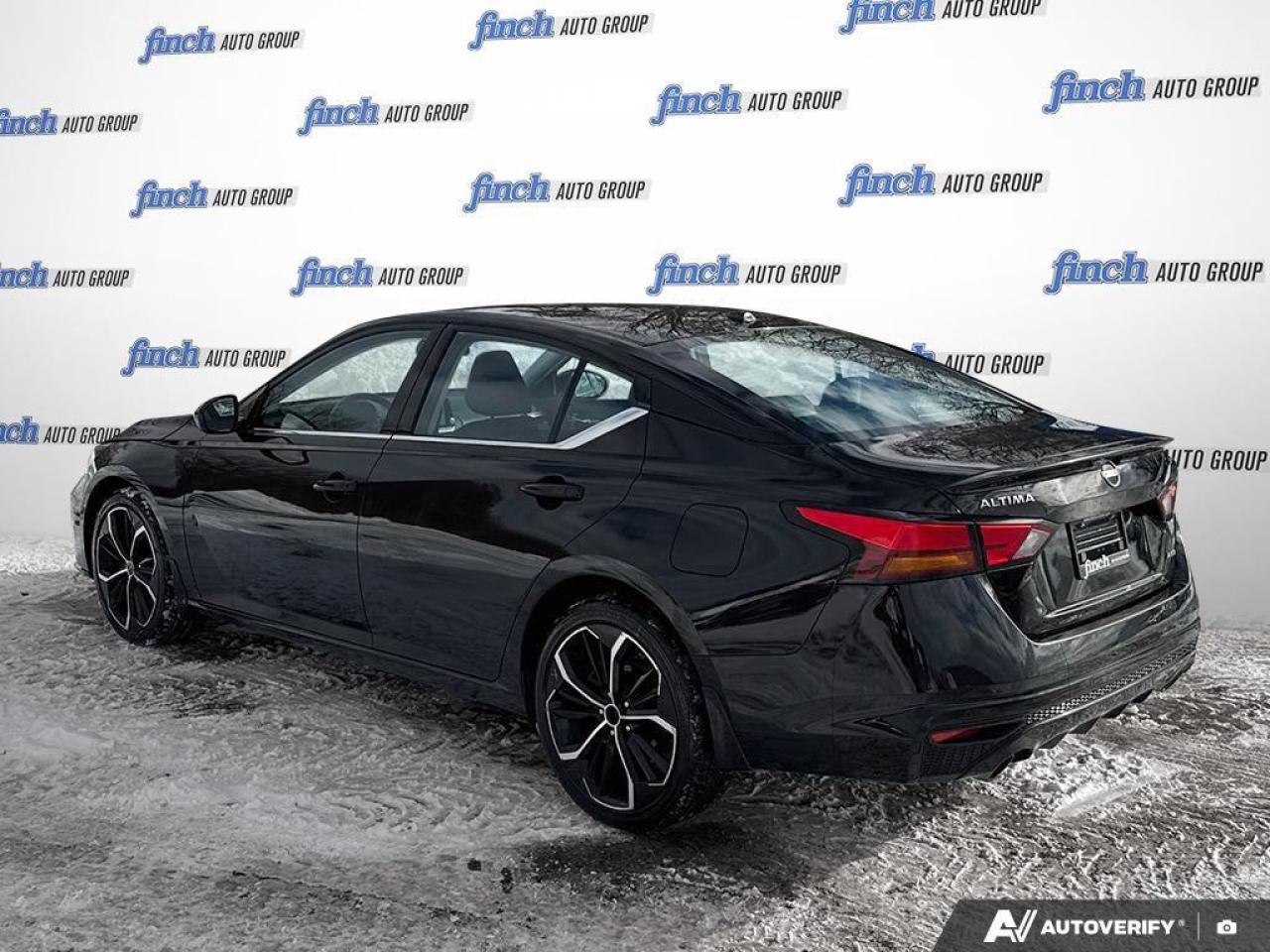 2023 Nissan Altima SR All-Wheel Drive Sedan Photo