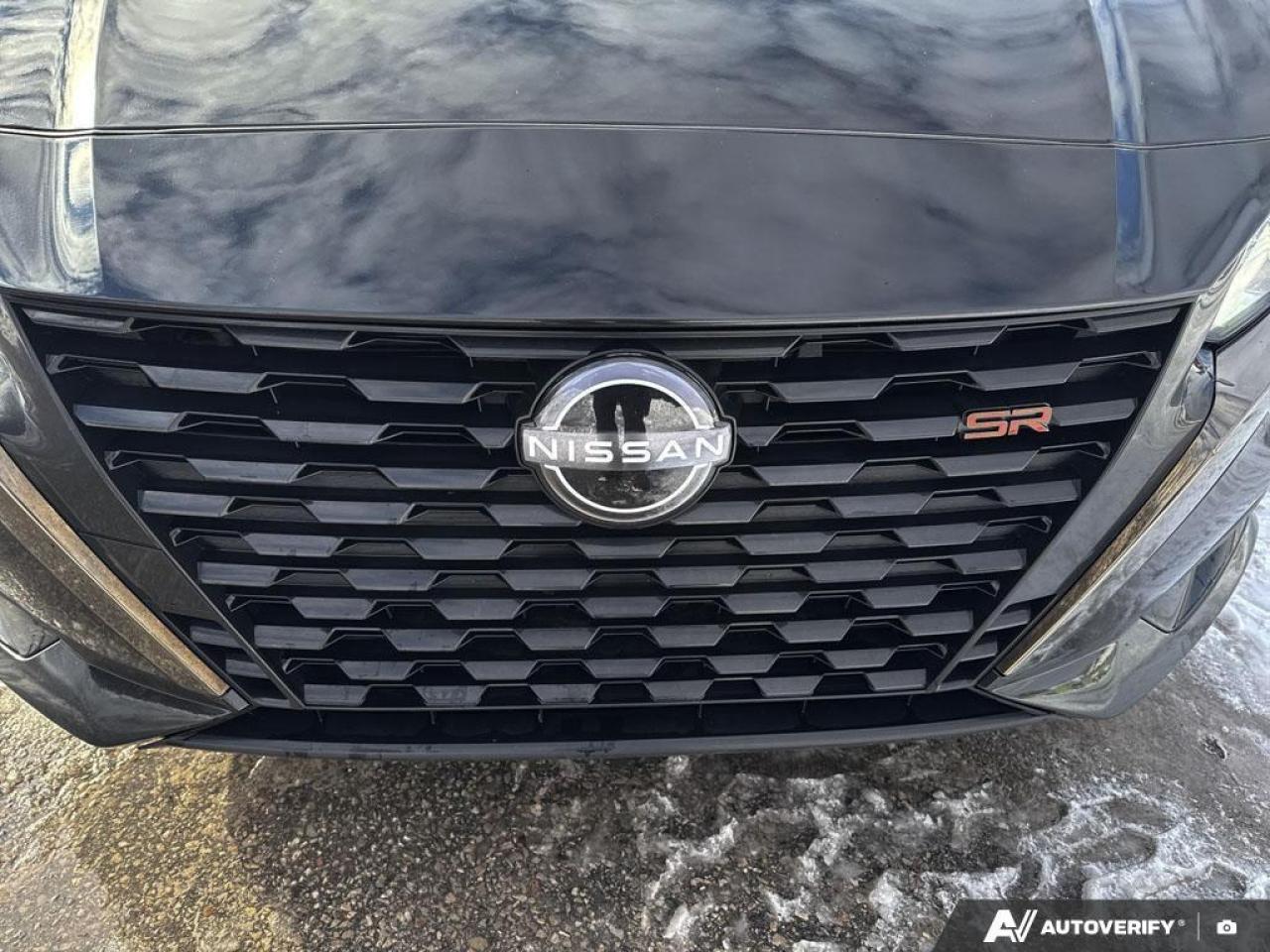 2023 Nissan Altima SR All-Wheel Drive Sedan Photo