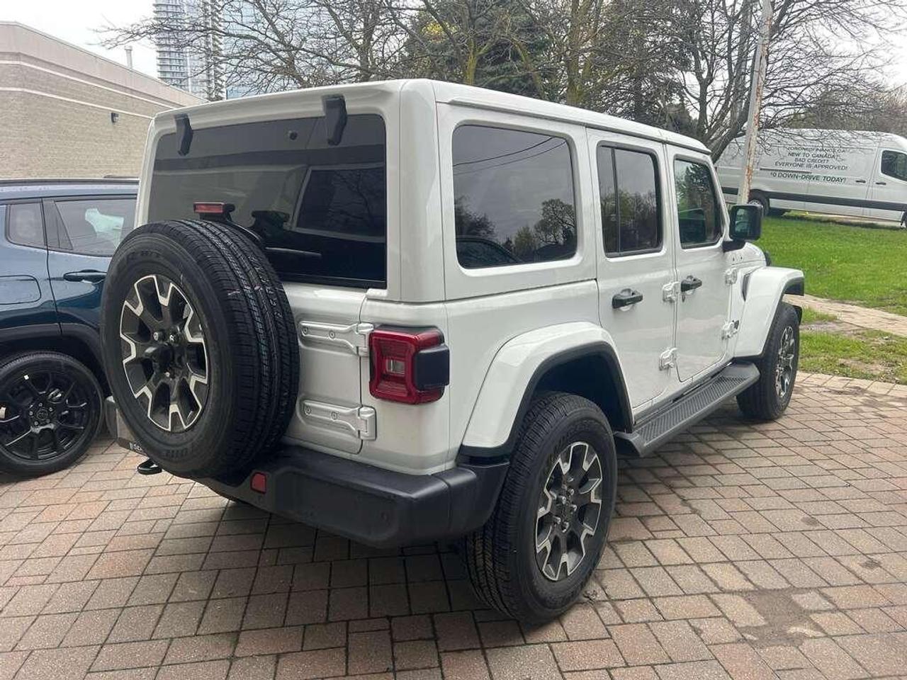 2026 Jeep Wrangler SAHARA 4DR 4X4 Photo4