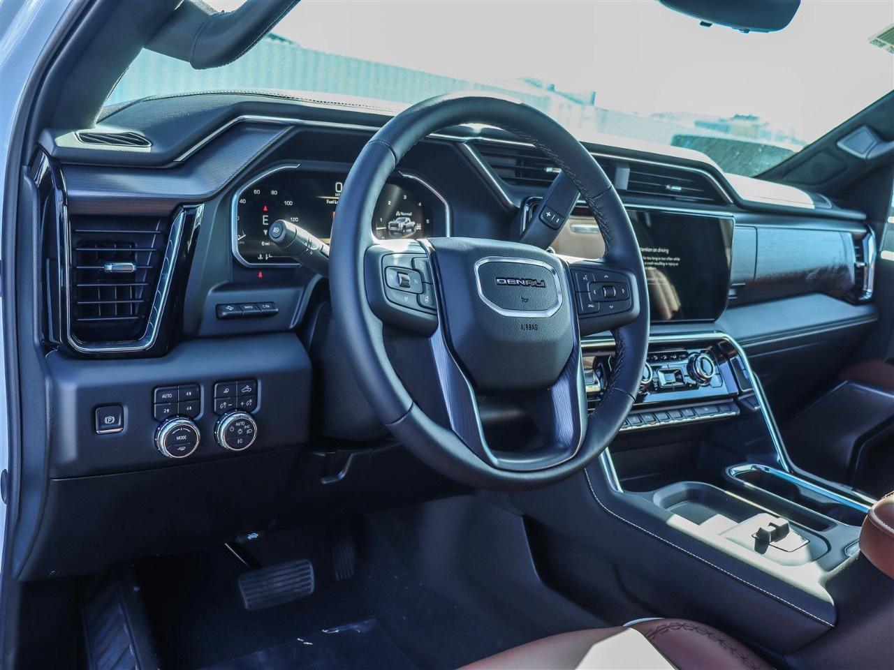 2026 GMC Sierra 3500HD 4WD Crew Cab Long Box Denali Ultimate Photo