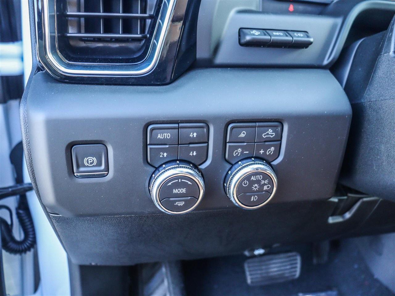 2026 GMC Sierra 3500HD 4WD Crew Cab Long Box Denali Ultimate Photo