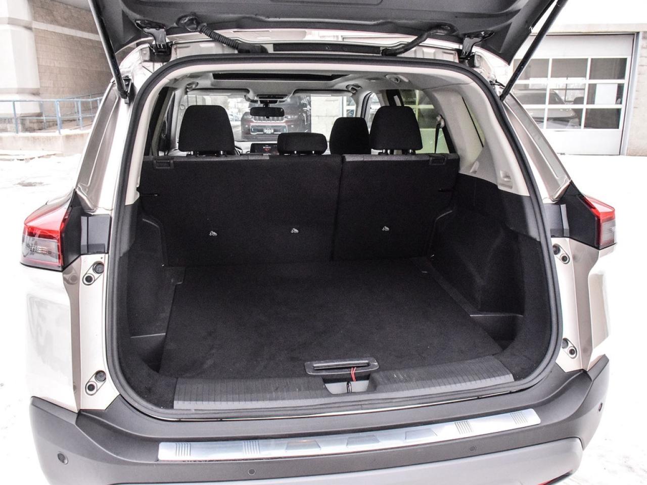 2023 Nissan Rogue SV Moonroof 4dr All-Wheel Drive Sport Utility Photo