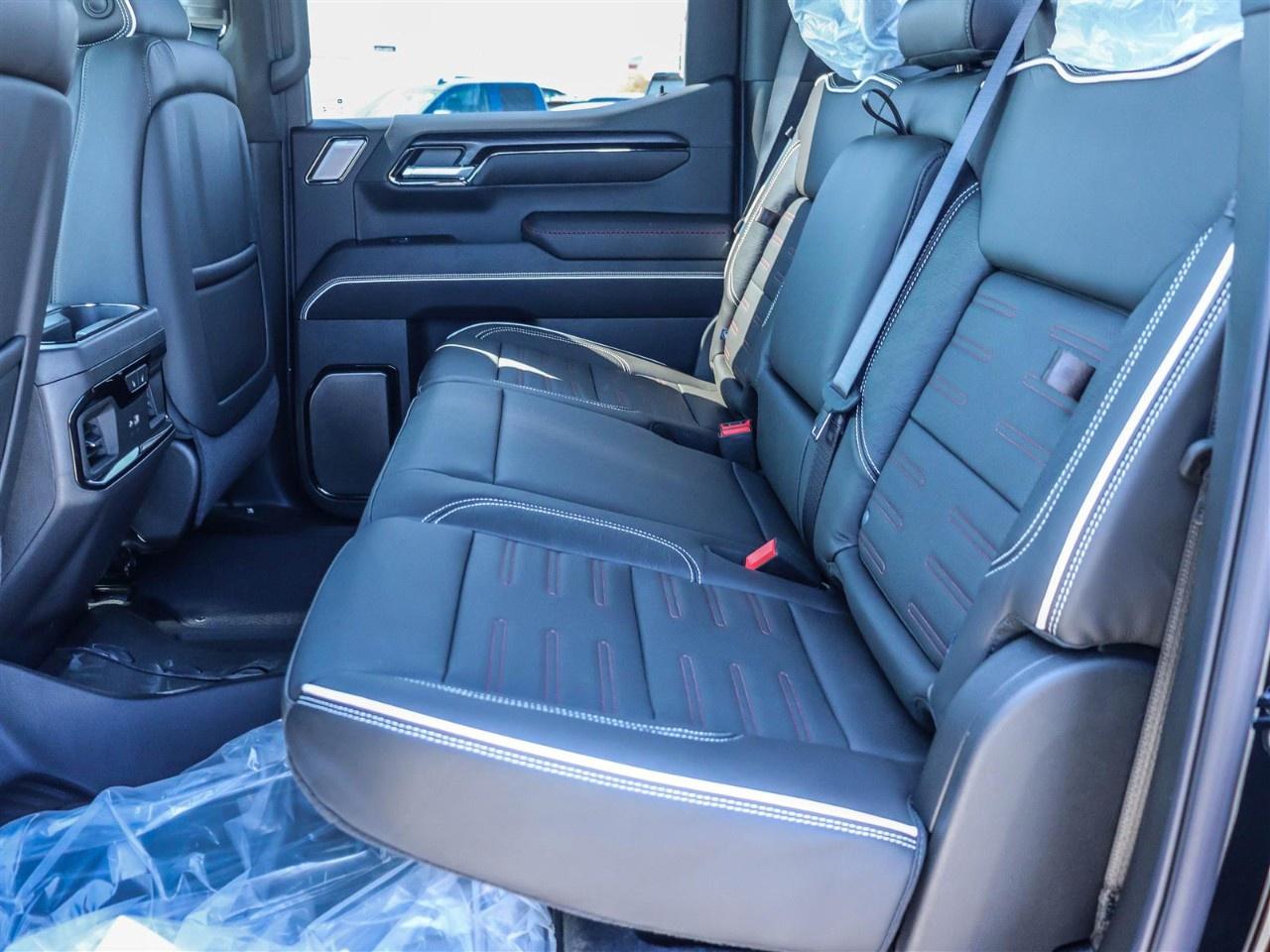 2026 GMC Sierra 1500 Crew Cab Short Box 4-Wheel Drive AT4X Photo