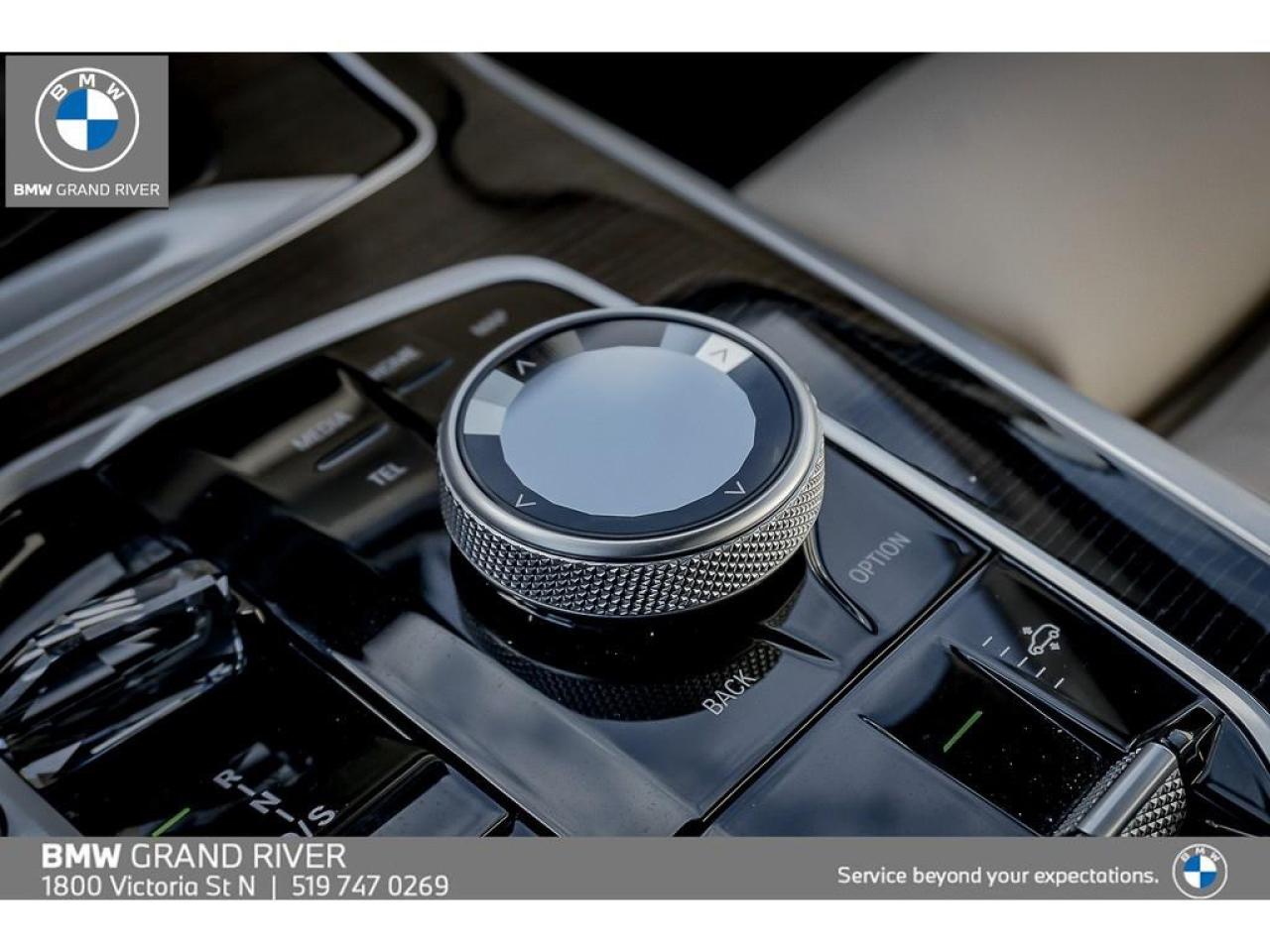 2025 BMW X7 xDrive40i 4dr All-Wheel Drive Sports Activity Vehicle Photo