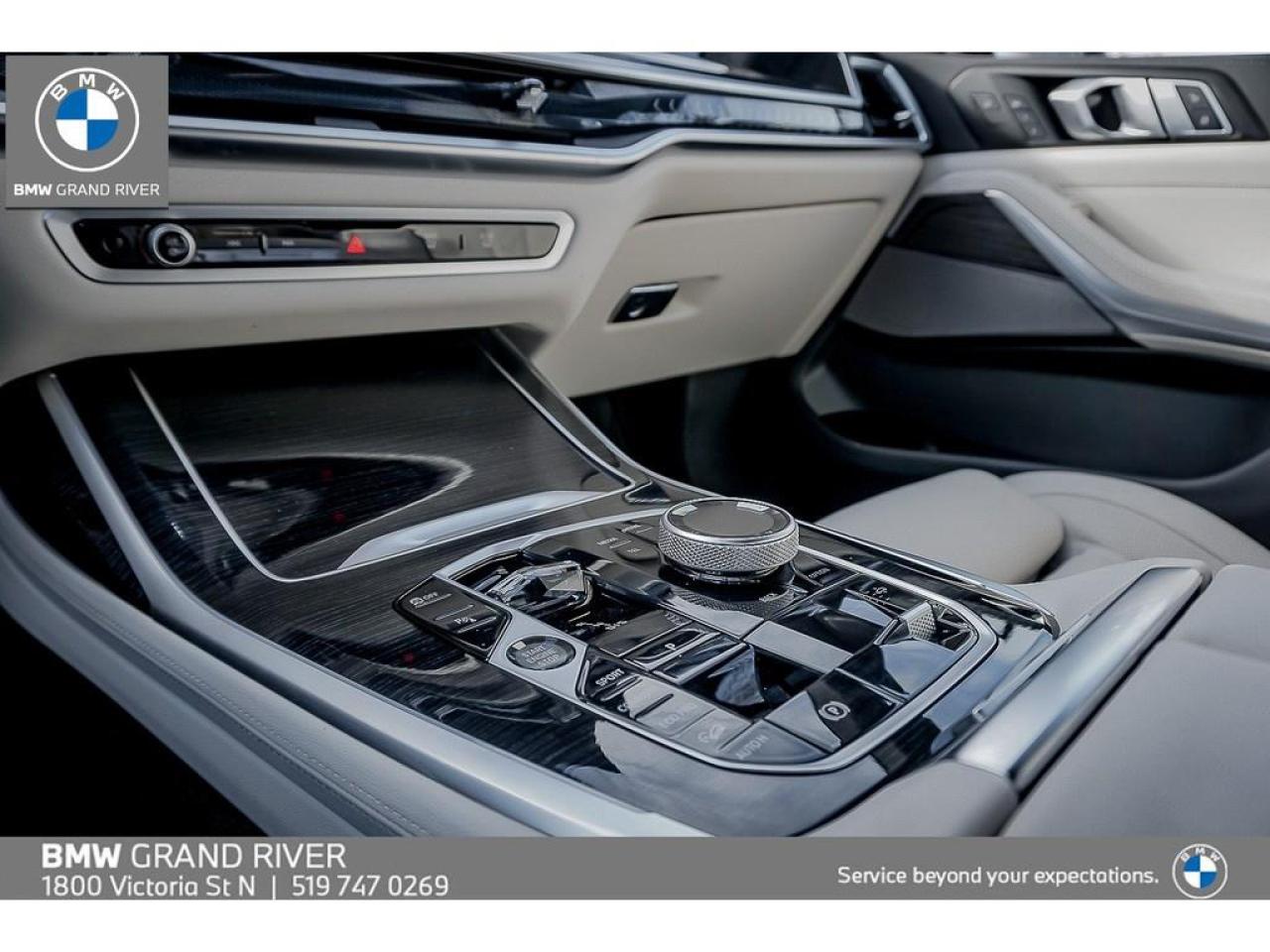 2025 BMW X7 xDrive40i 4dr All-Wheel Drive Sports Activity Vehicle Photo