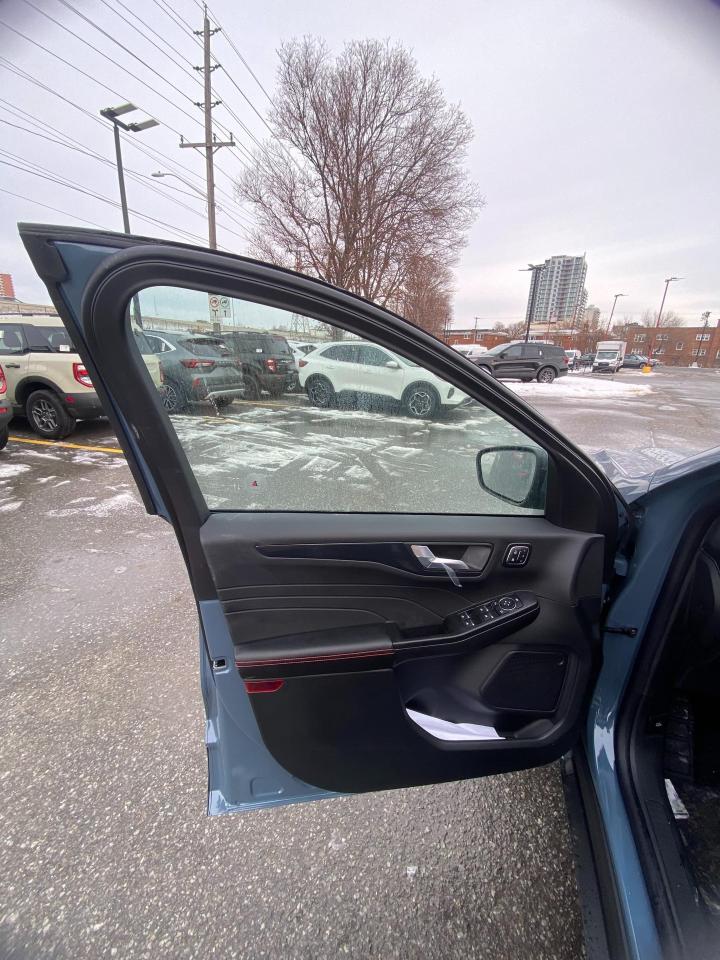 2026 Ford Escape ST-Line Elite 4dr All-Wheel Drive Photo