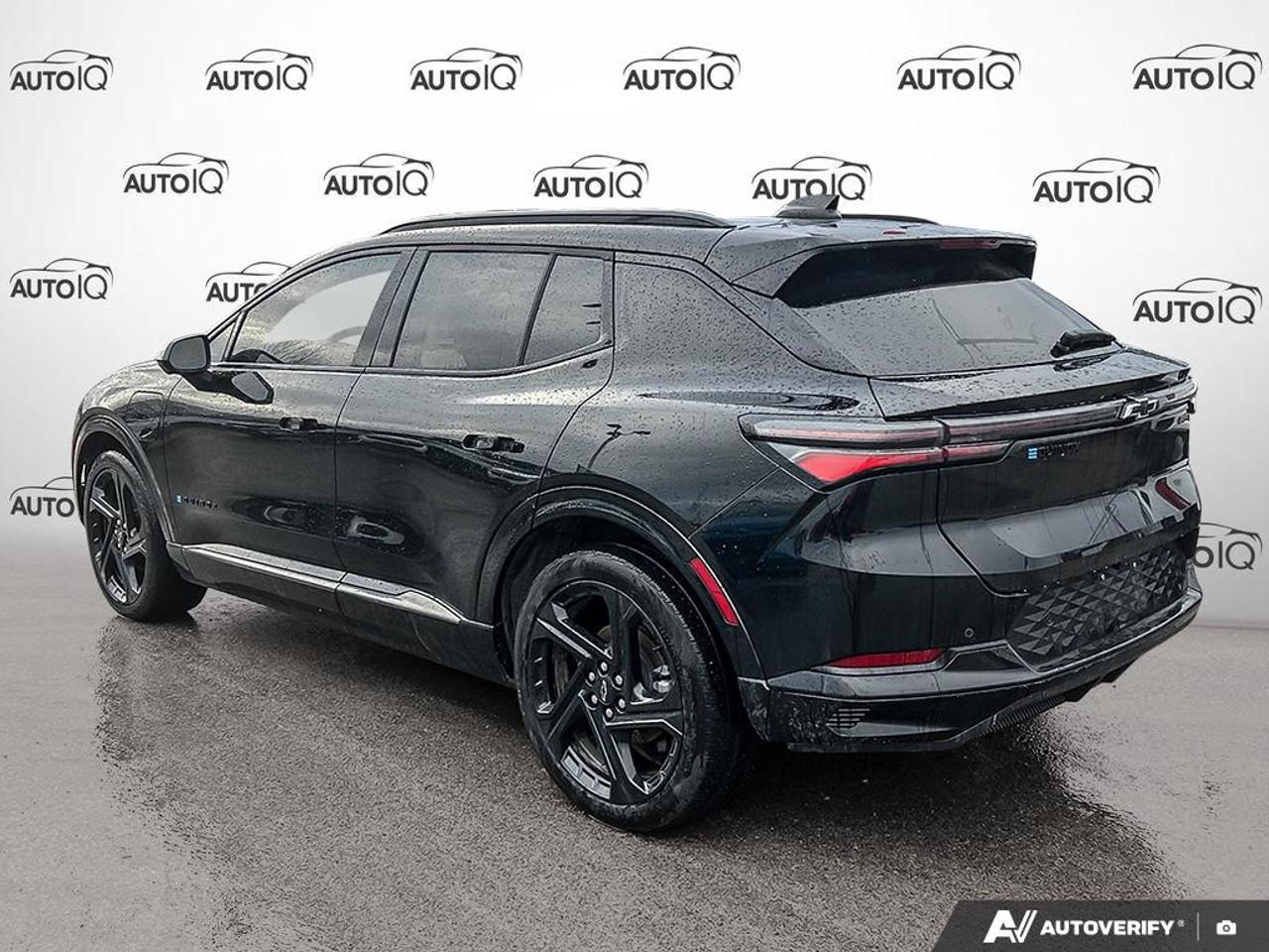 2024 Chevrolet Equinox EV RS w/2RS 4dr Photo