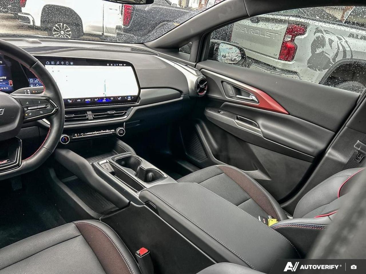 2024 Chevrolet Equinox EV RS w/2RS 4dr Photo