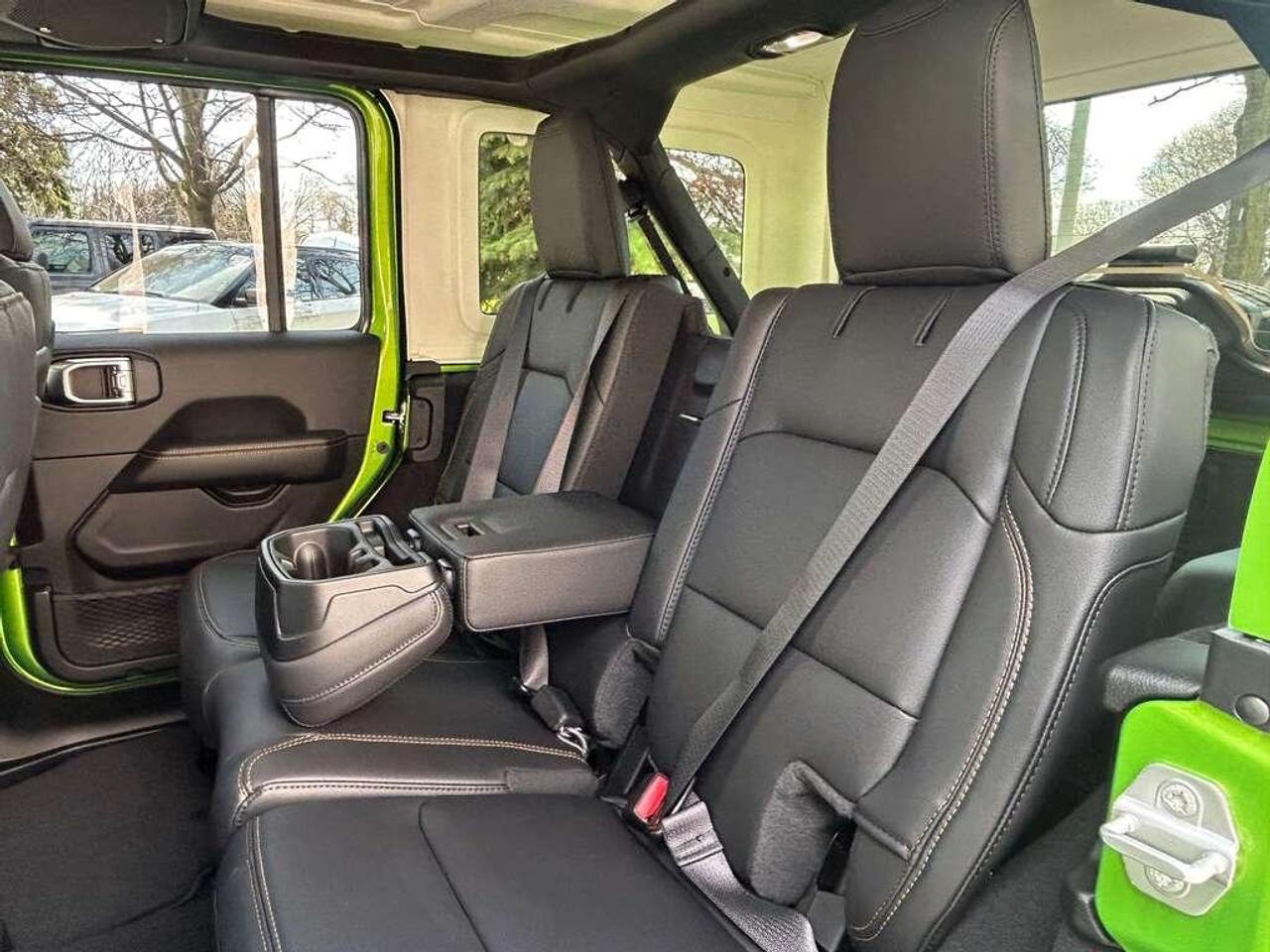 2026 Jeep Wrangler SAHARA 4DR 4X4 Photo