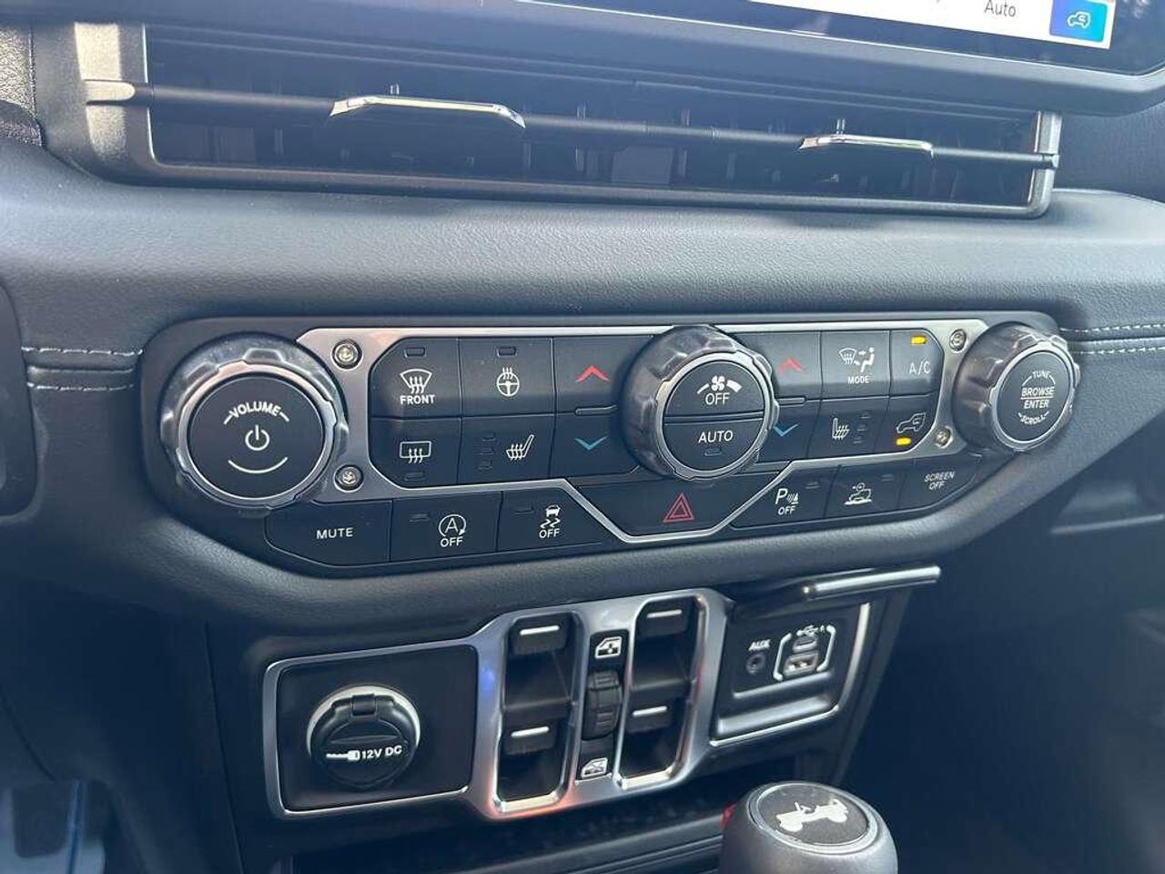 2026 Jeep Wrangler SAHARA 4DR 4X4 Photo