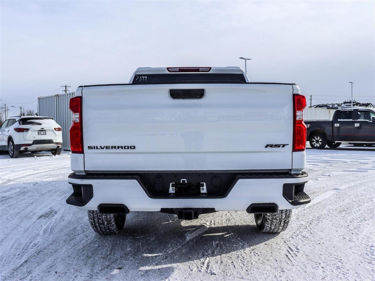 2026 Chevrolet Silverado 1500 Crew Cab Short Box 4-Wheel Drive RST Photo3