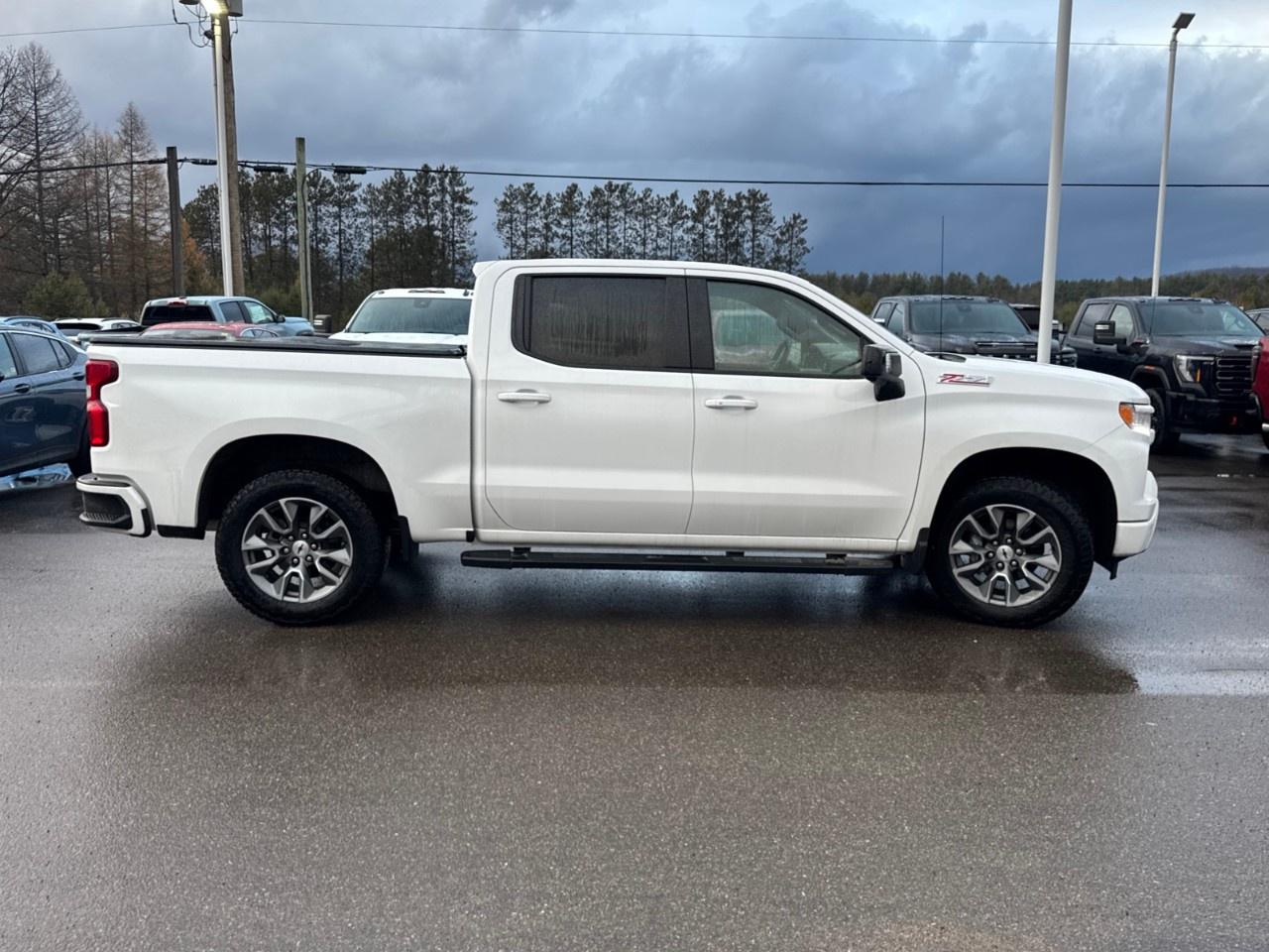 2025 Chevrolet Silverado 1500 Crew Cab Short Box 4-Wheel Drive RST Photo