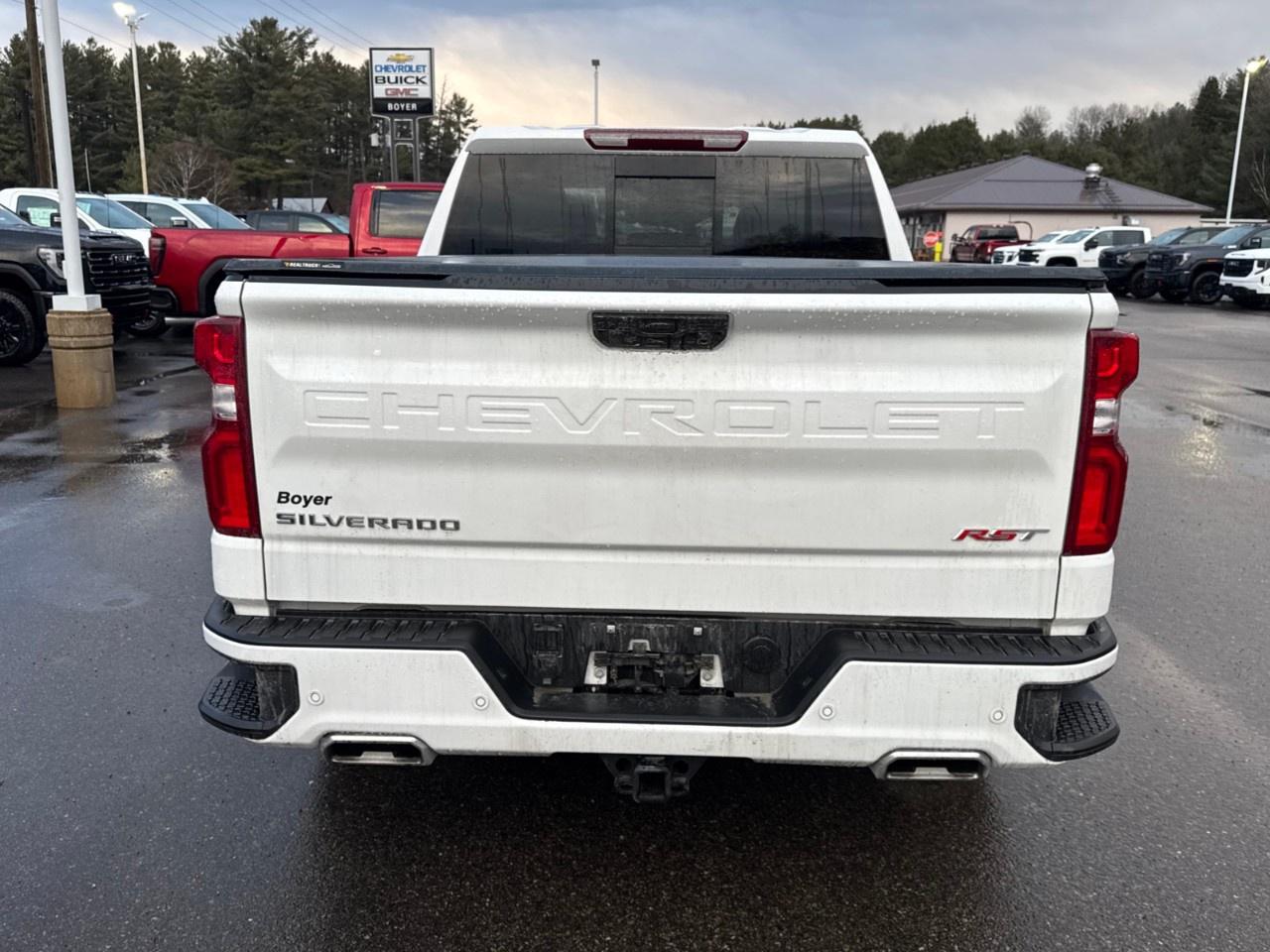 2025 Chevrolet Silverado 1500 Crew Cab Short Box 4-Wheel Drive RST Photo