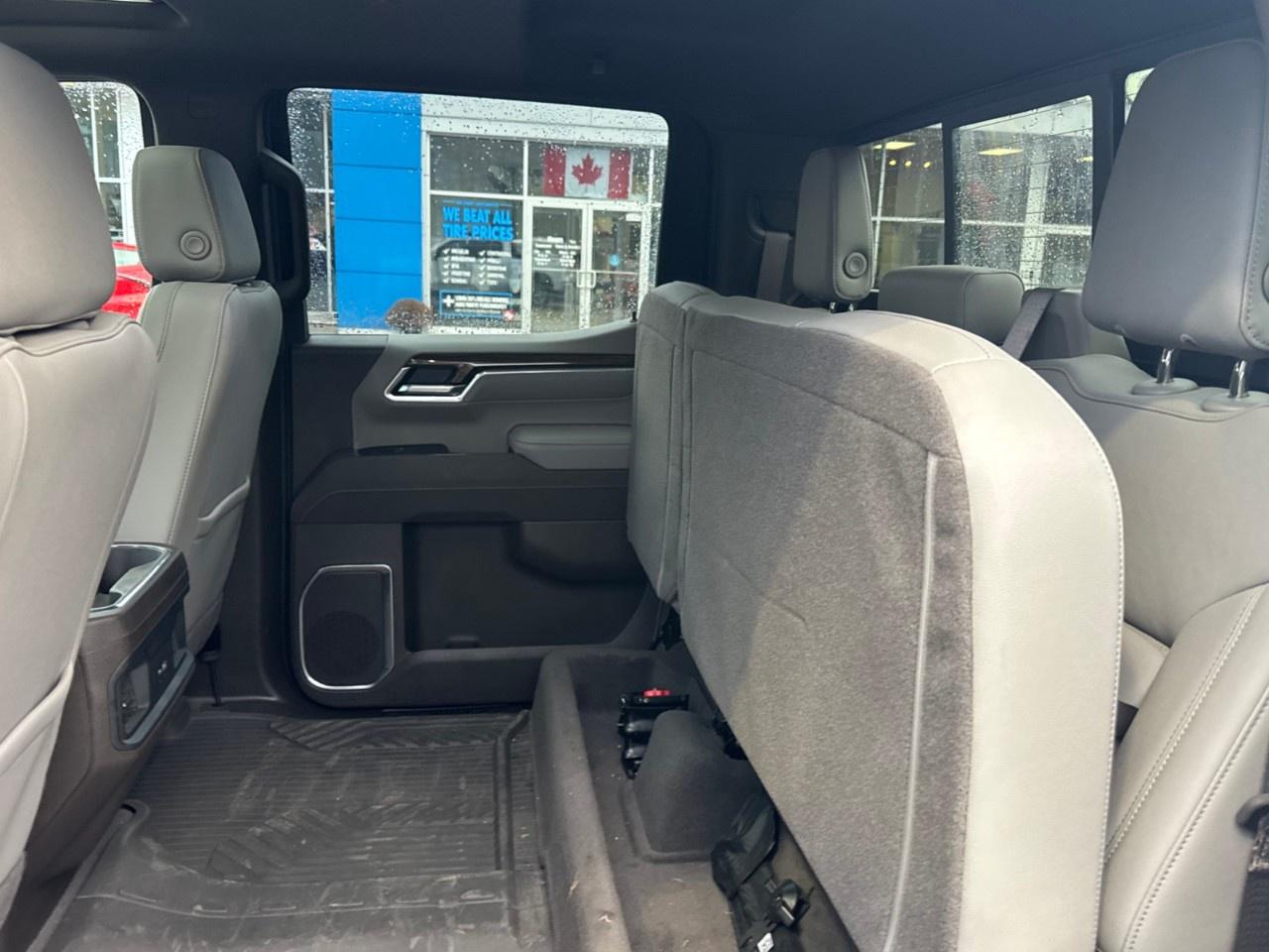 2025 Chevrolet Silverado 1500 Crew Cab Short Box 4-Wheel Drive RST Photo