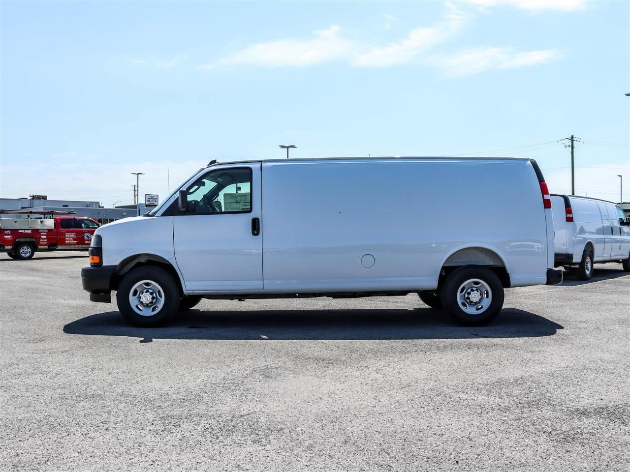 2025 Chevrolet Express Cargo Van 2500 Extended Wheelbase Rear-Wheel Drive Photo2