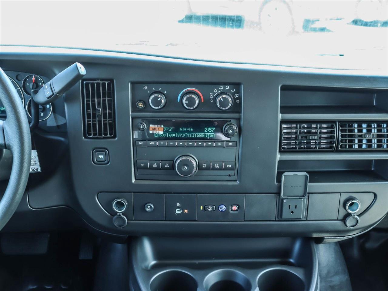 2025 Chevrolet Express Cargo Van 2500 Extended Wheelbase Rear-Wheel Drive Photo