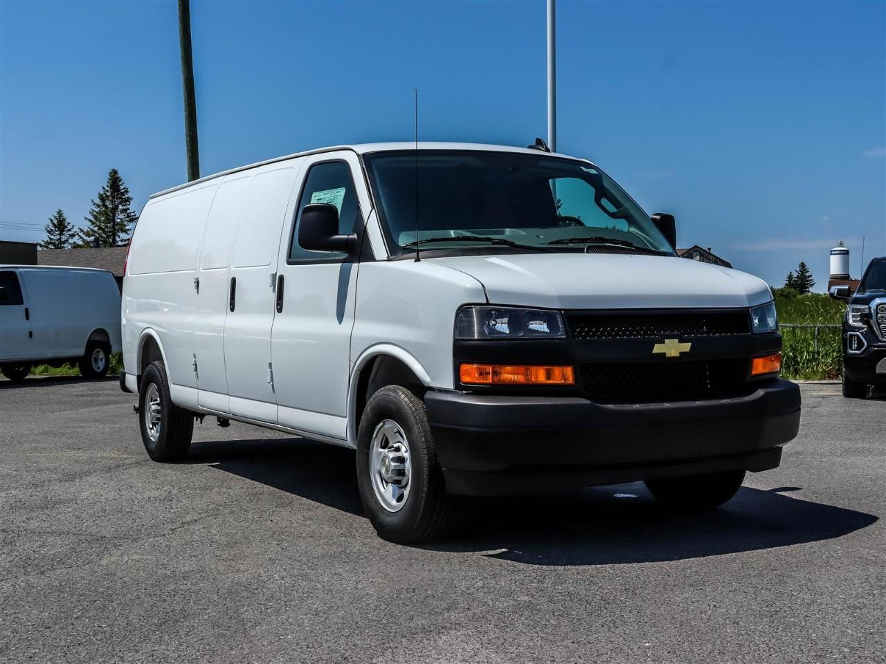 2025 Chevrolet Express Cargo Van 2500 Extended Wheelbase Rear-Wheel Drive Photo0
