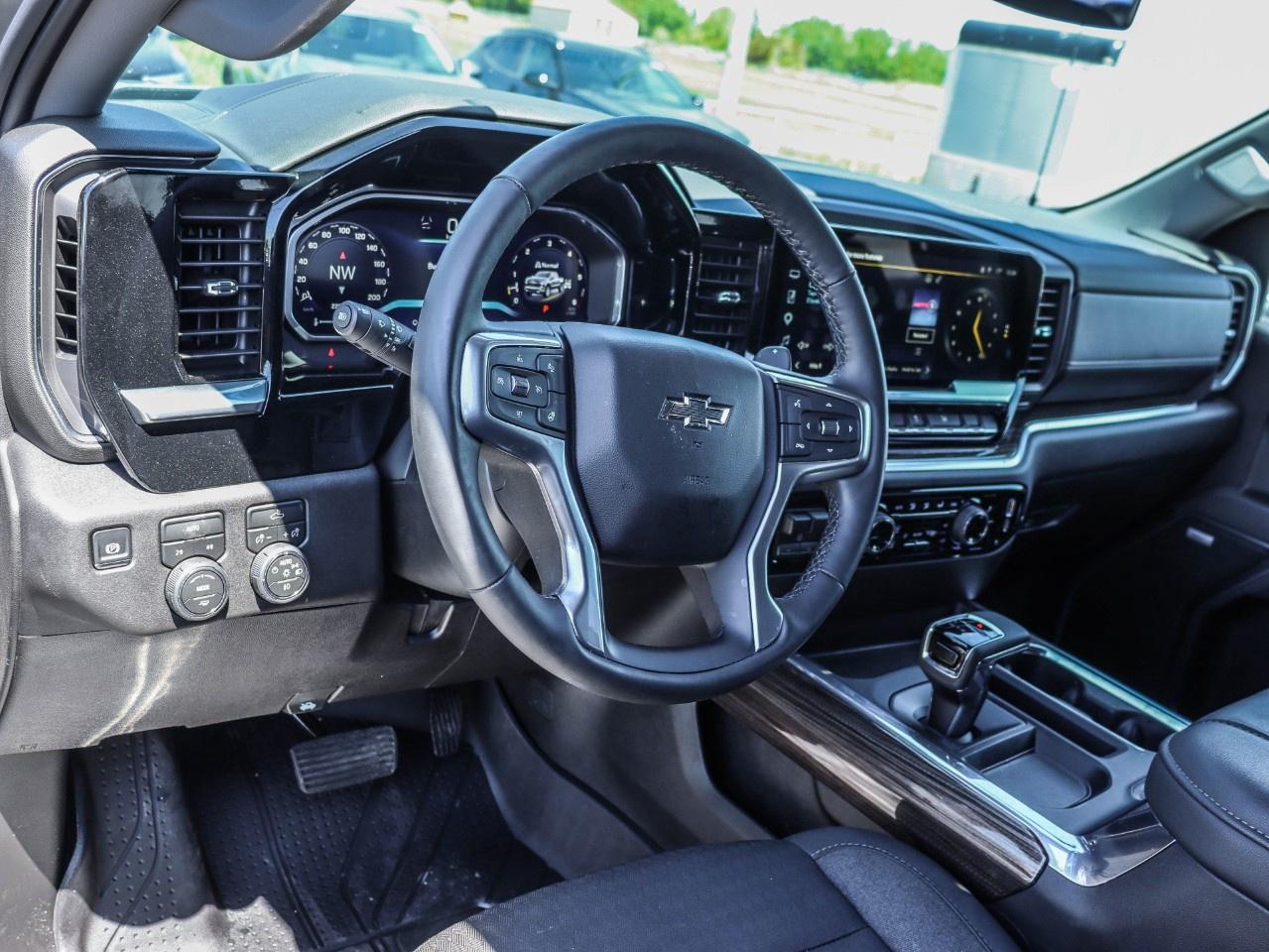 2026 Chevrolet Silverado 1500 Crew Cab Short Box 4-Wheel Drive RST Photo