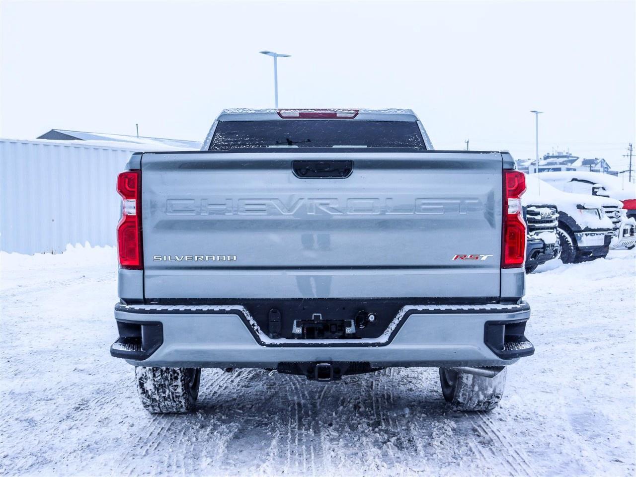 2026 Chevrolet Silverado 1500 Crew Cab Standard Box 4-Wheel Drive RST Photo3