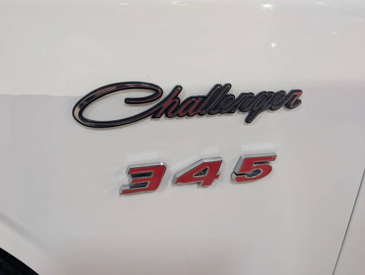 2016 Dodge Challenger 2DR CPE R/T Photo