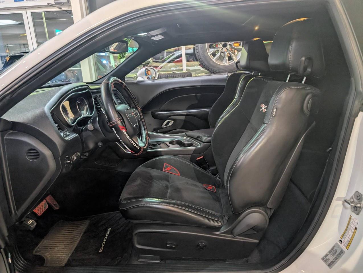 2016 Dodge Challenger 2DR CPE R/T Photo