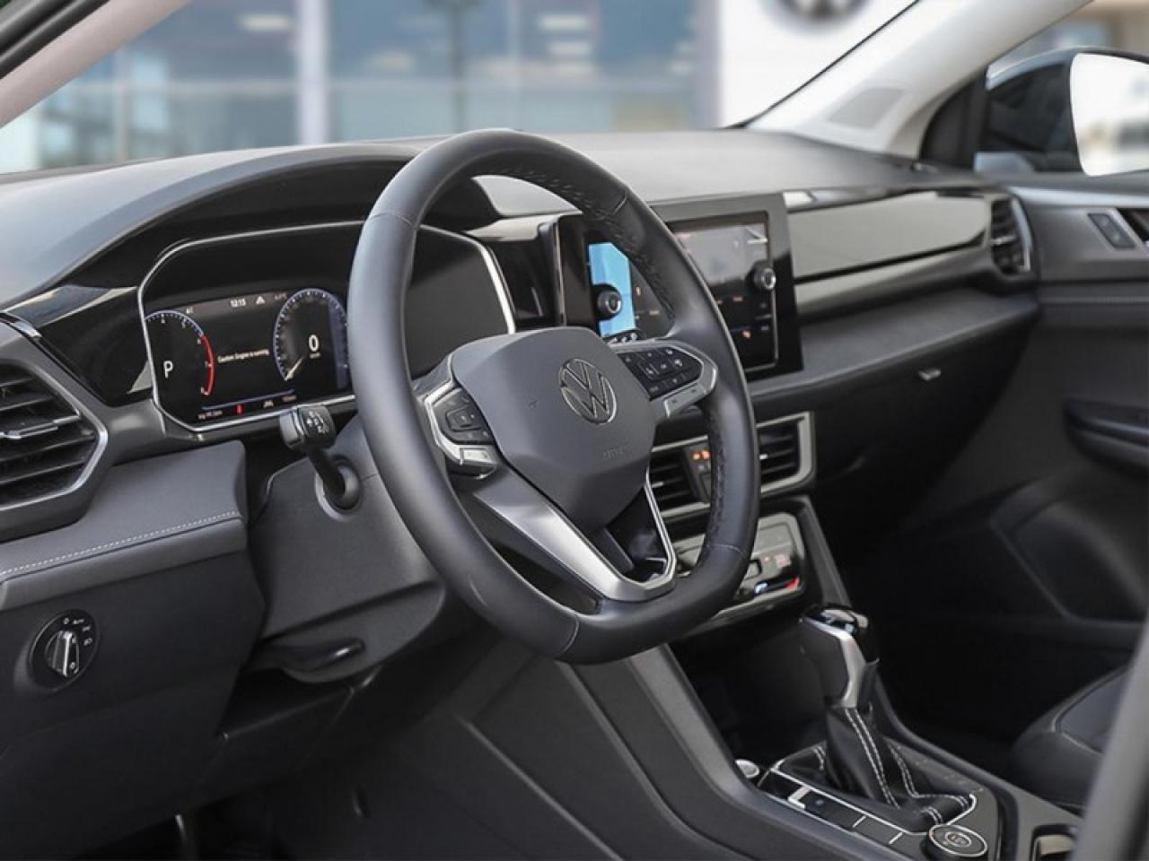 2026 Volkswagen Taos Comfortline Black Edition Photo