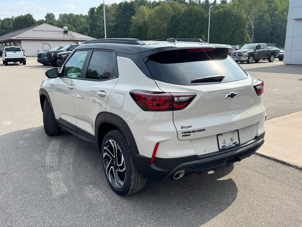 2026 Chevrolet TrailBlazer AWD 4dr RS Photo