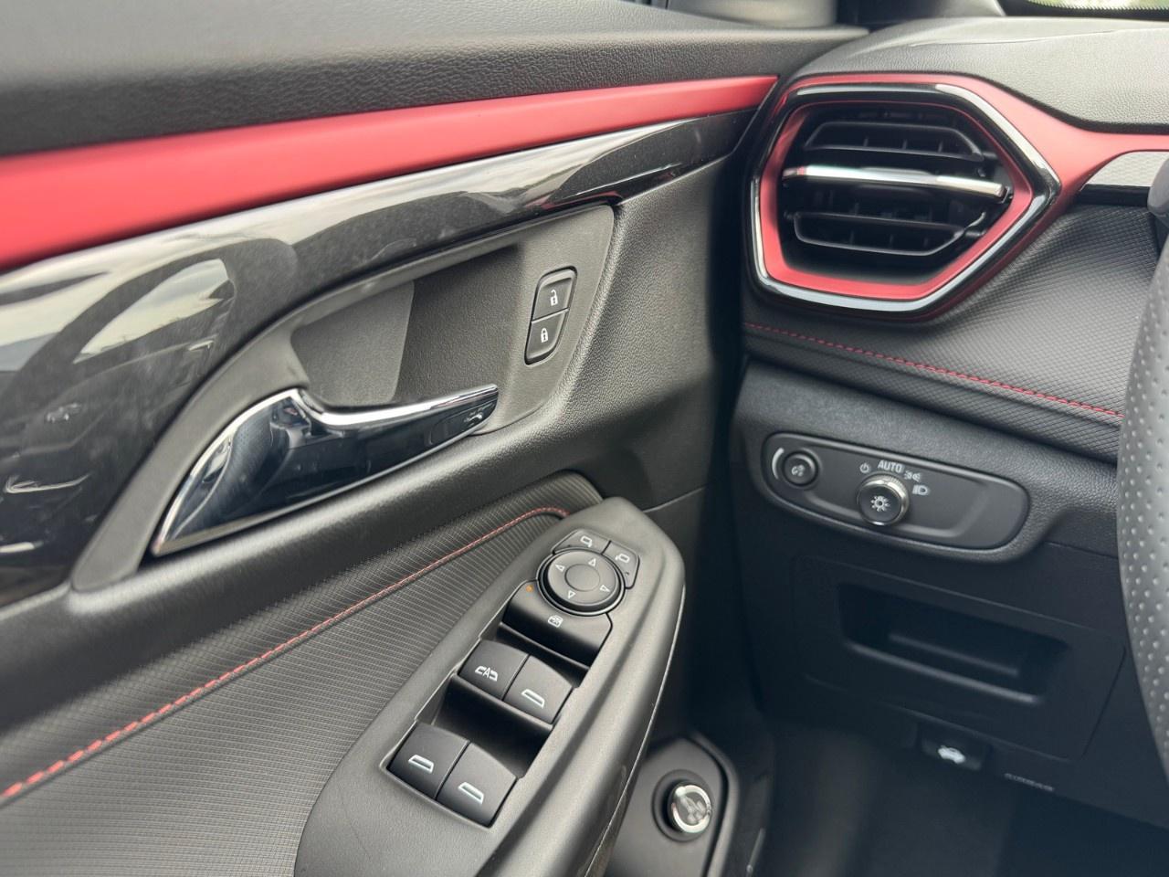 2026 Chevrolet TrailBlazer AWD 4dr RS Photo