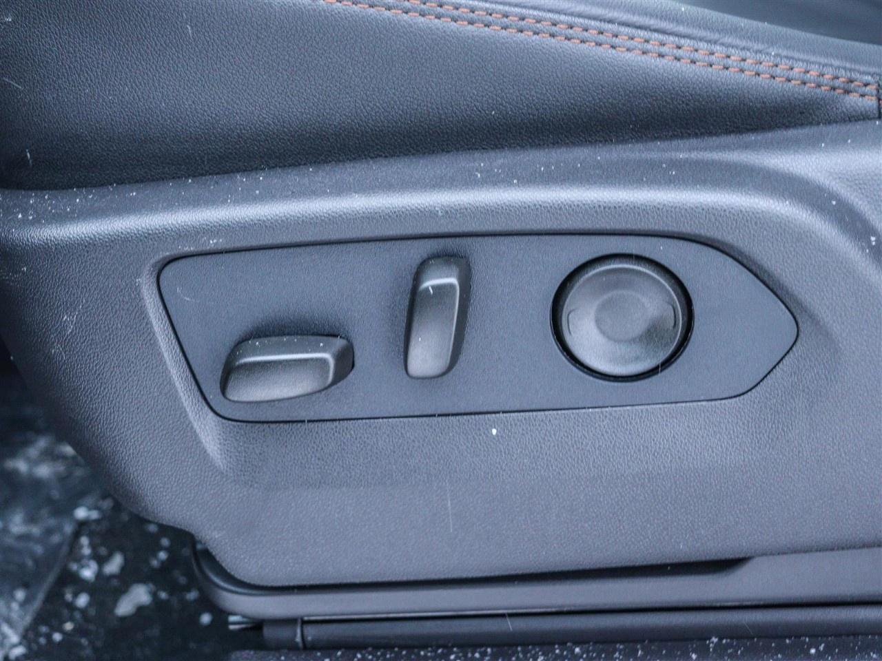 2026 GMC Sierra 1500 Crew Cab Short Box 4-Wheel Drive AT4 Photo