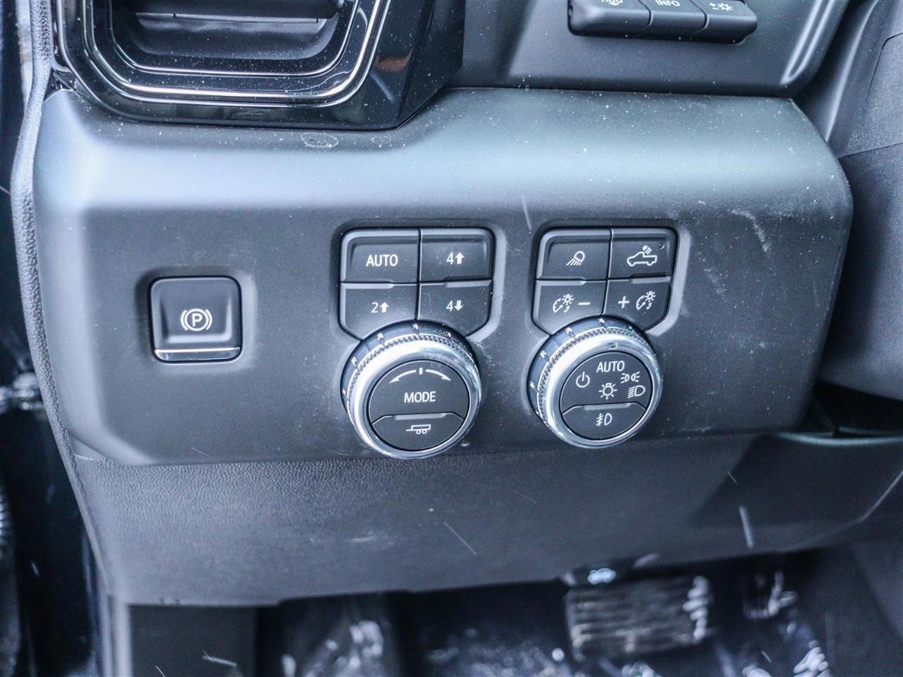 2026 GMC Sierra 1500 Crew Cab Short Box 4-Wheel Drive AT4 Photo