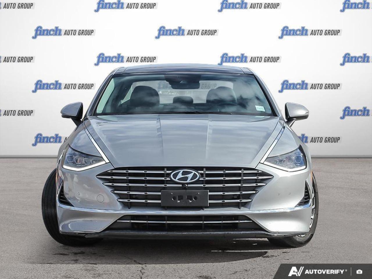 2023 Hyundai Sonata Hybrid Ultimate 4dr Sedan Photo