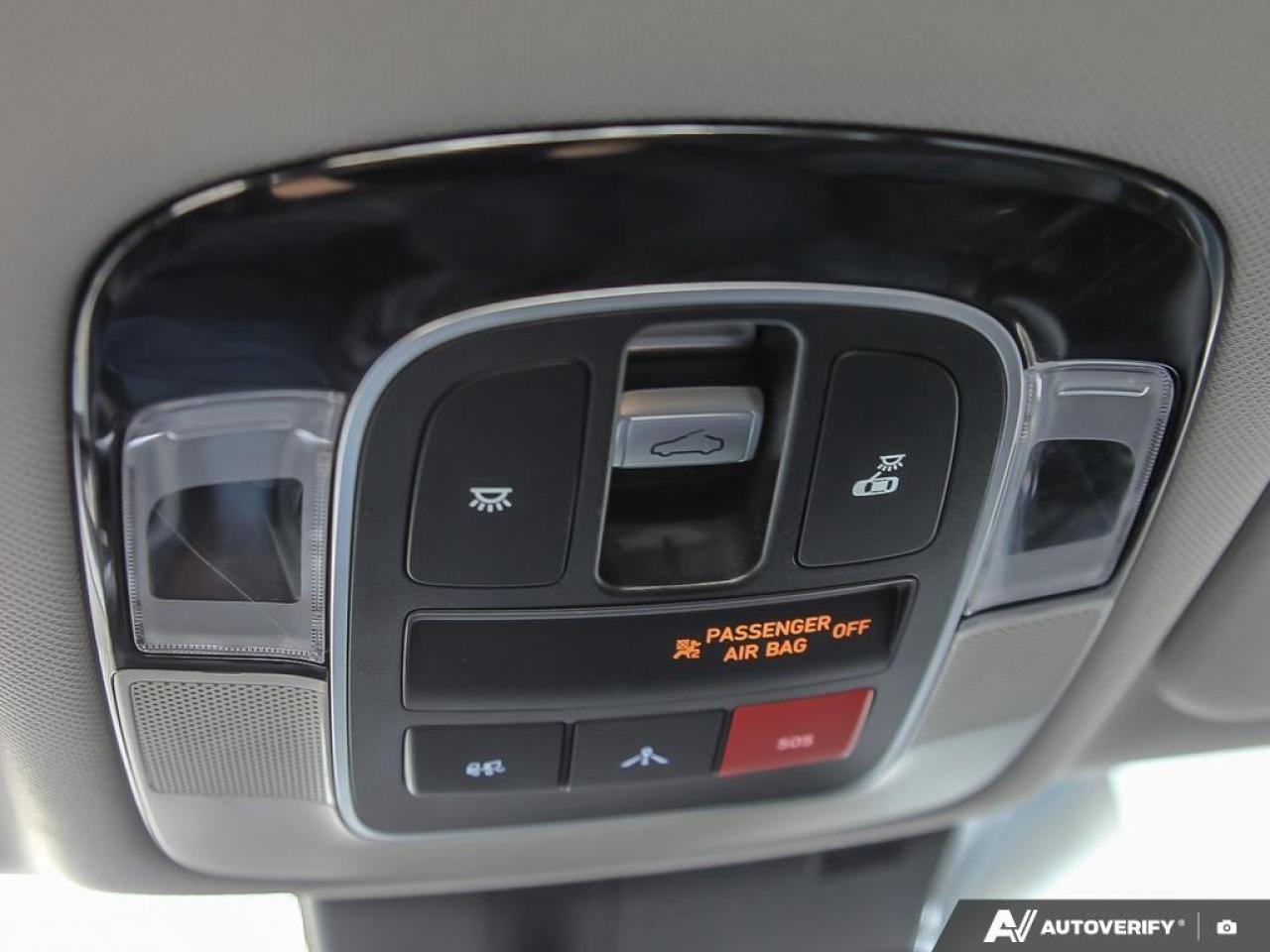 2023 Hyundai Sonata Hybrid Ultimate 4dr Sedan Photo