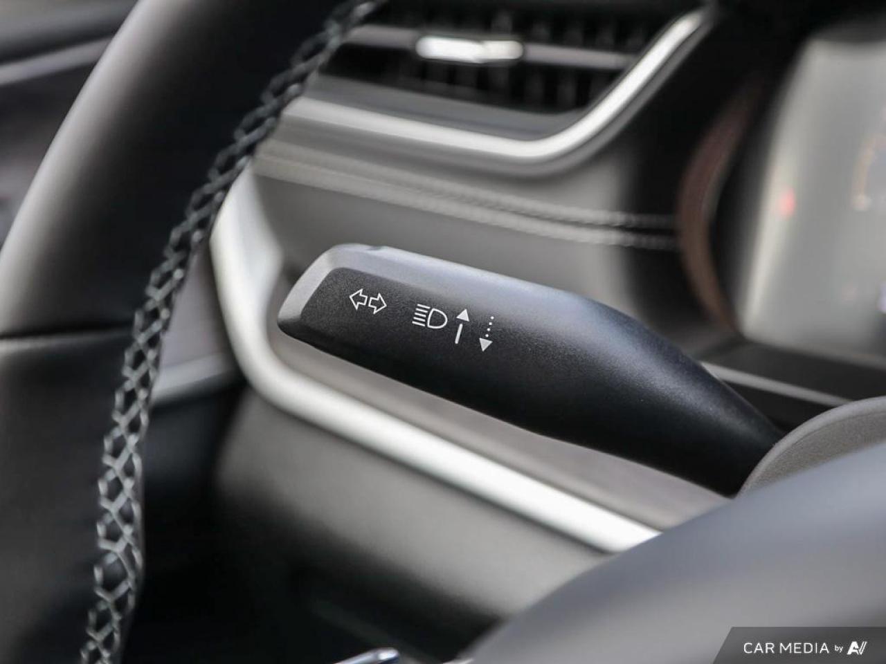 2025 Jeep Grand Cherokee L Limited 4dr 4x4 Photo