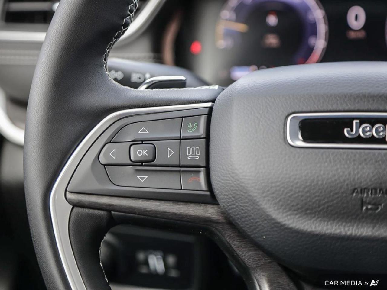 2025 Jeep Grand Cherokee L Limited 4dr 4x4 Photo