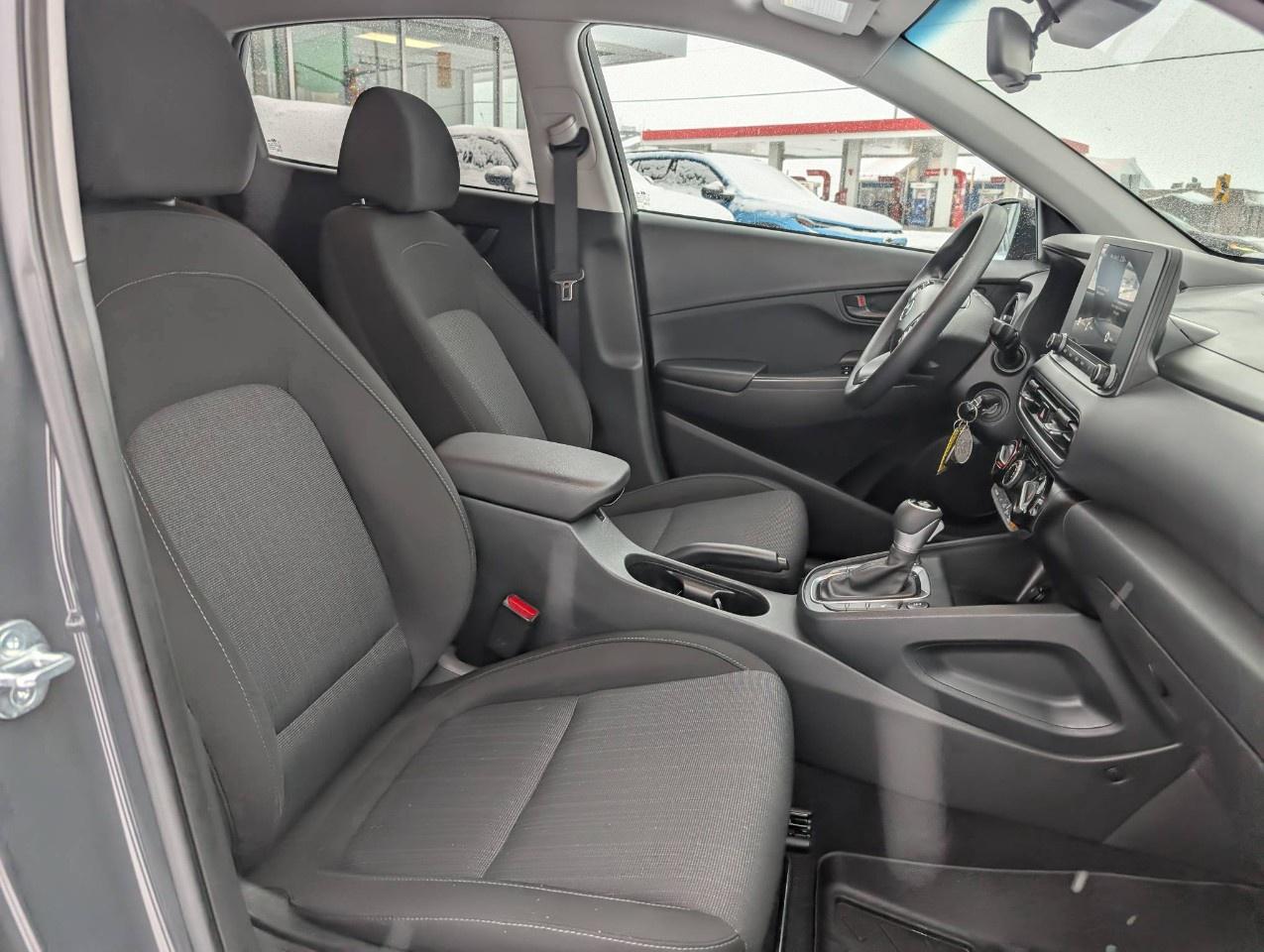 2023 Hyundai KONA 2.0L Essential AWD Photo